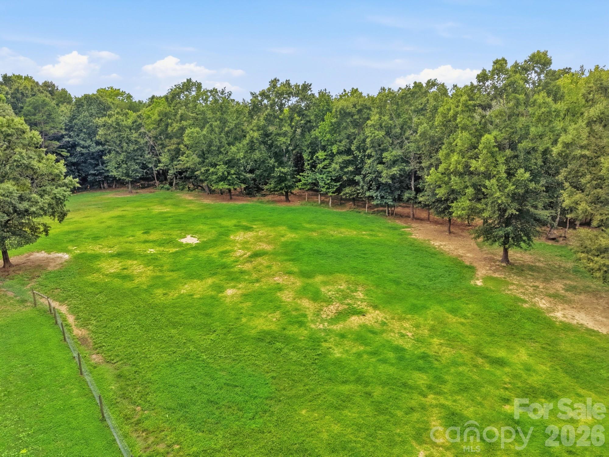 205 Airport Road — Wesley Chapel