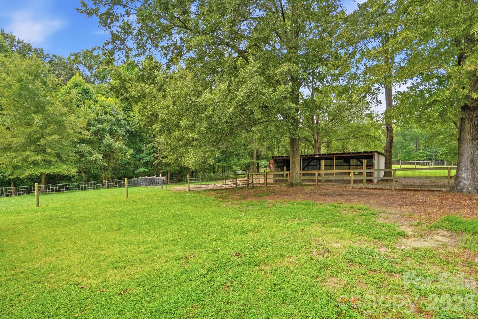 205 Airport Road — Wesley Chapel