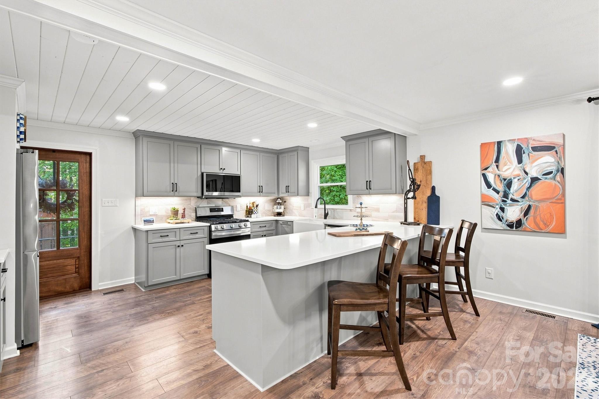 215 Pinehurst Lane — Newton
