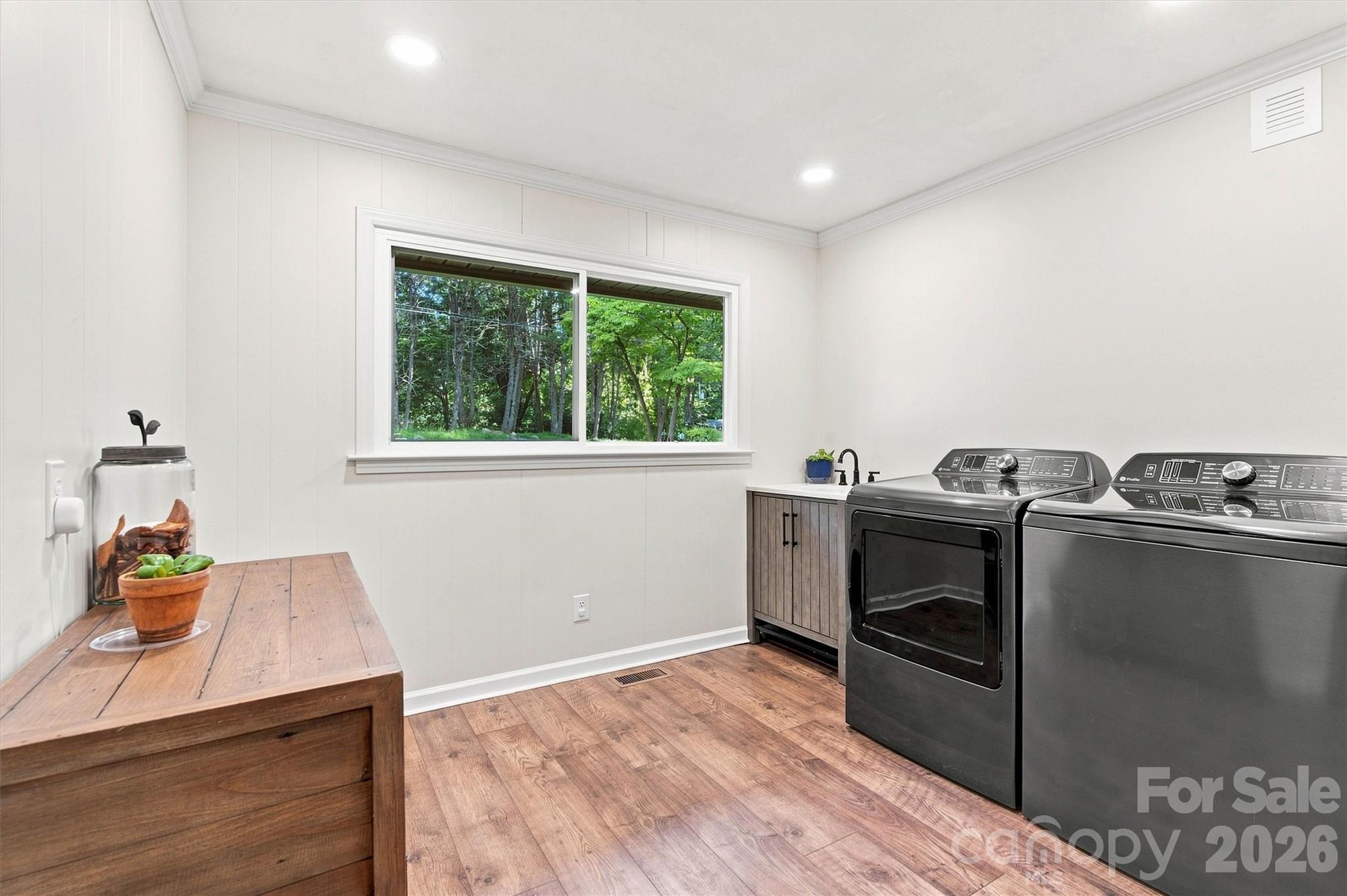 215 Pinehurst Lane — Newton
