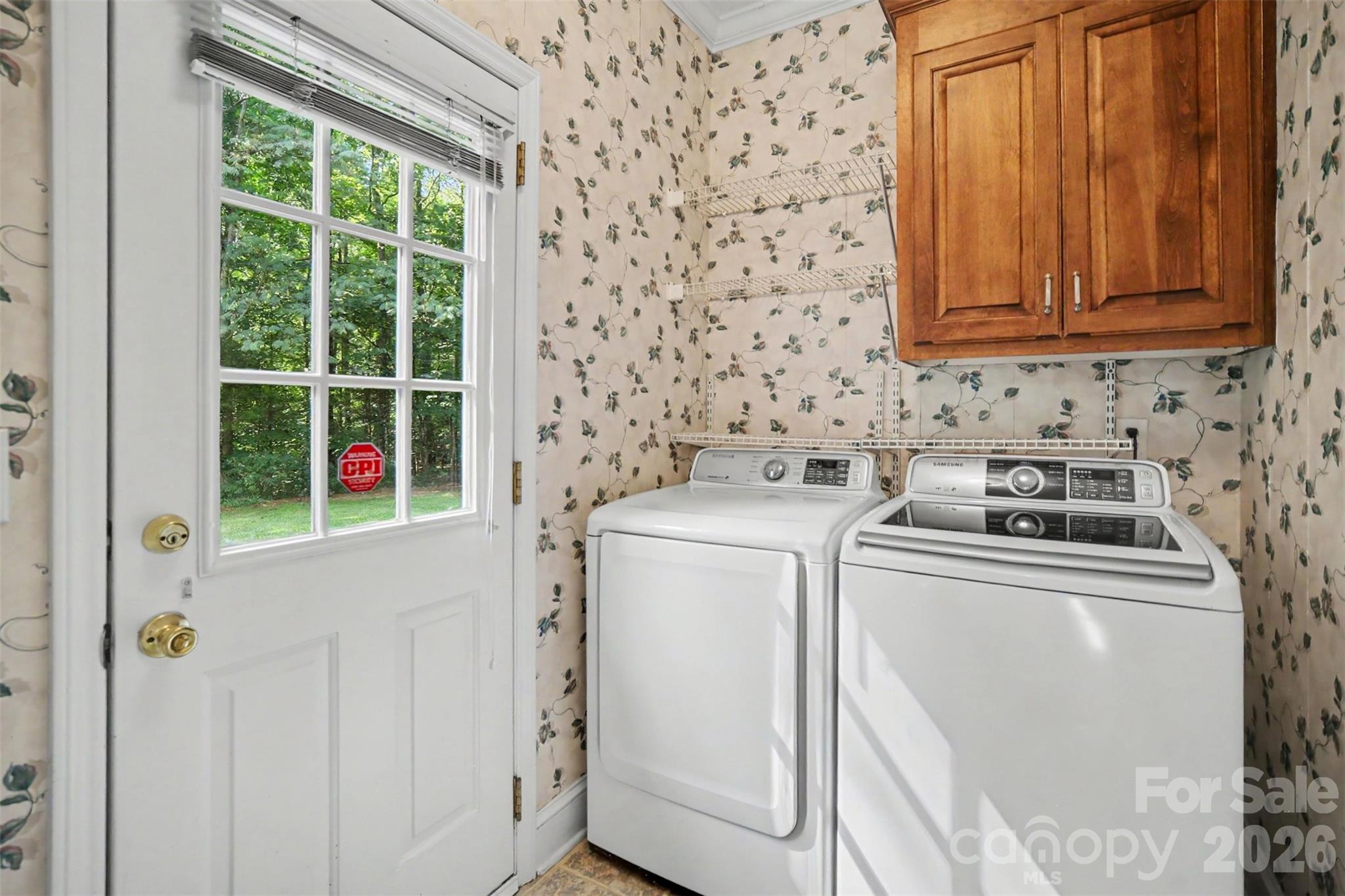 8805 Crosstimbers Drive — Charlotte