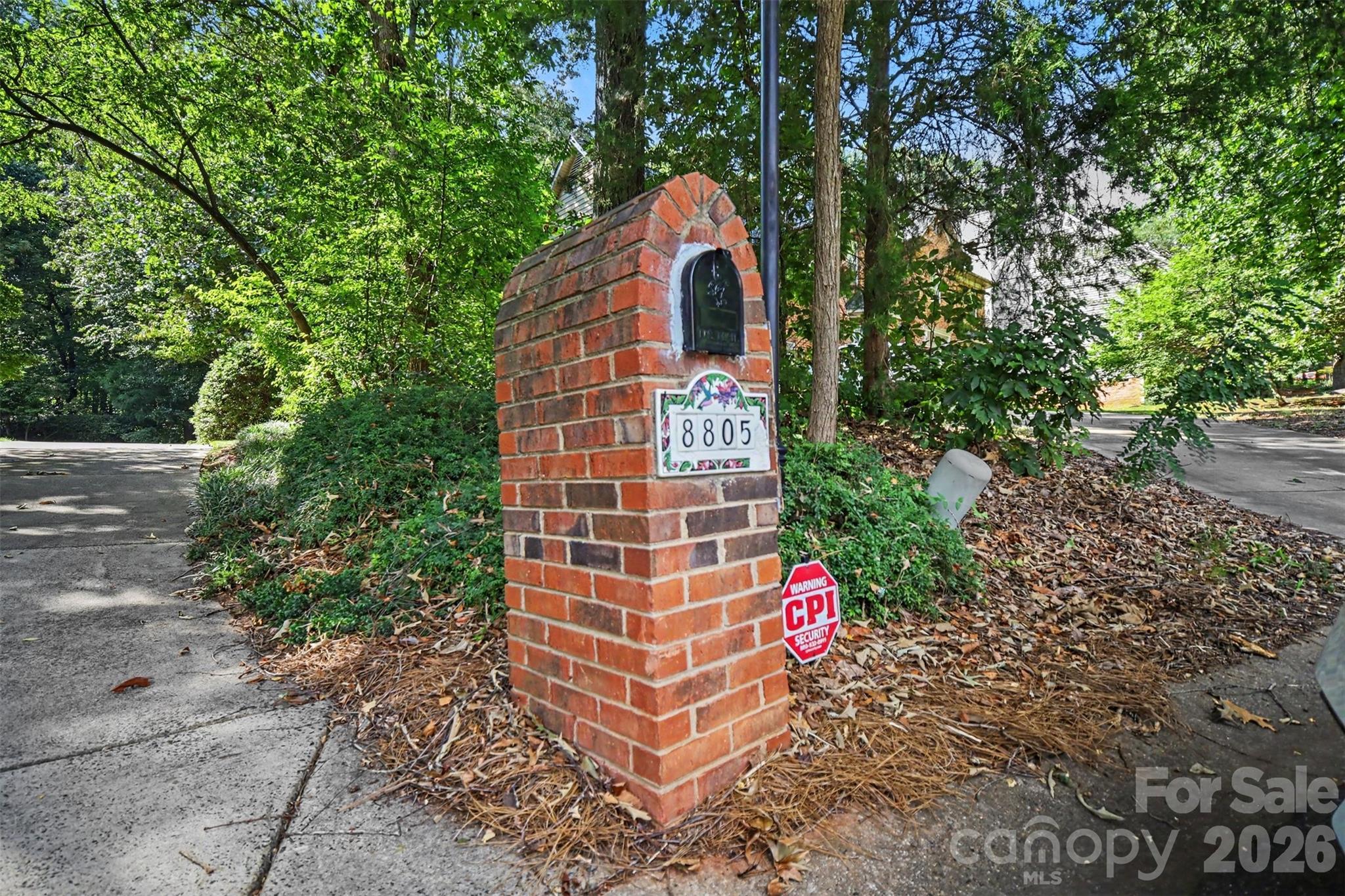 8805 Crosstimbers Drive — Charlotte