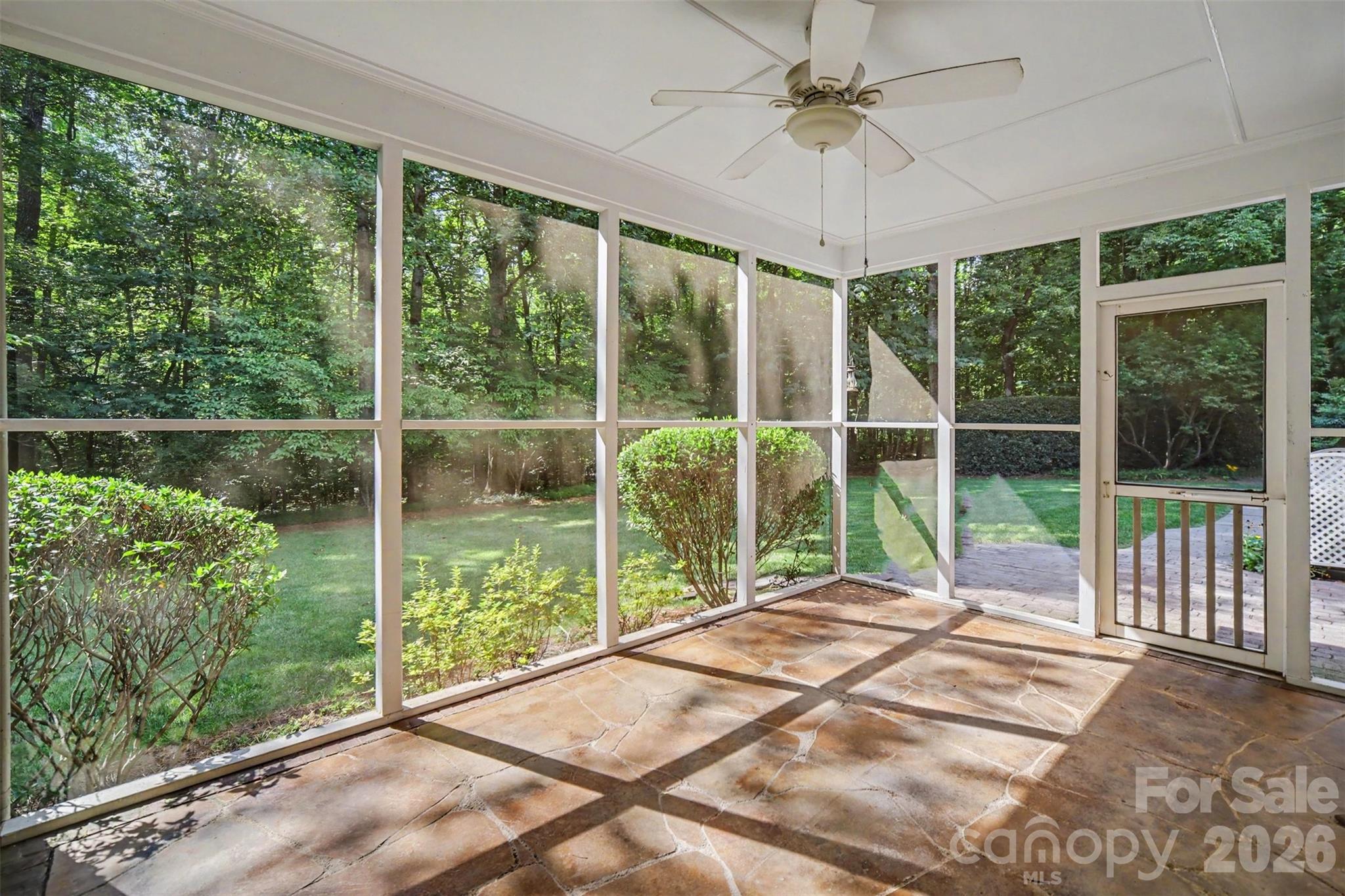 8805 Crosstimbers Drive — Charlotte