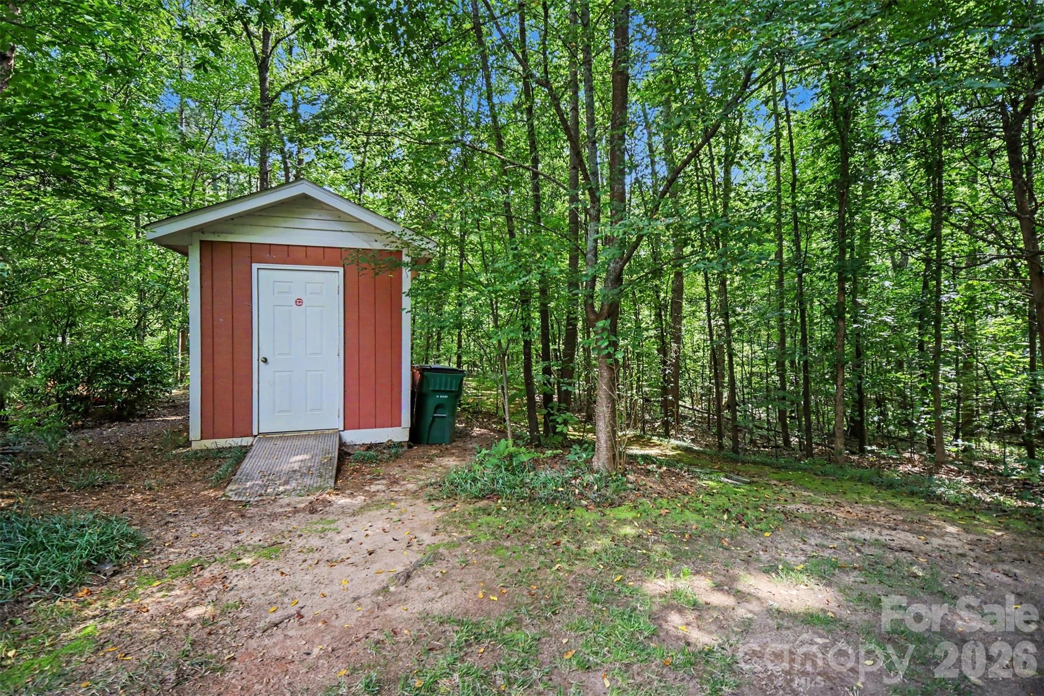 8805 Crosstimbers Drive — Charlotte