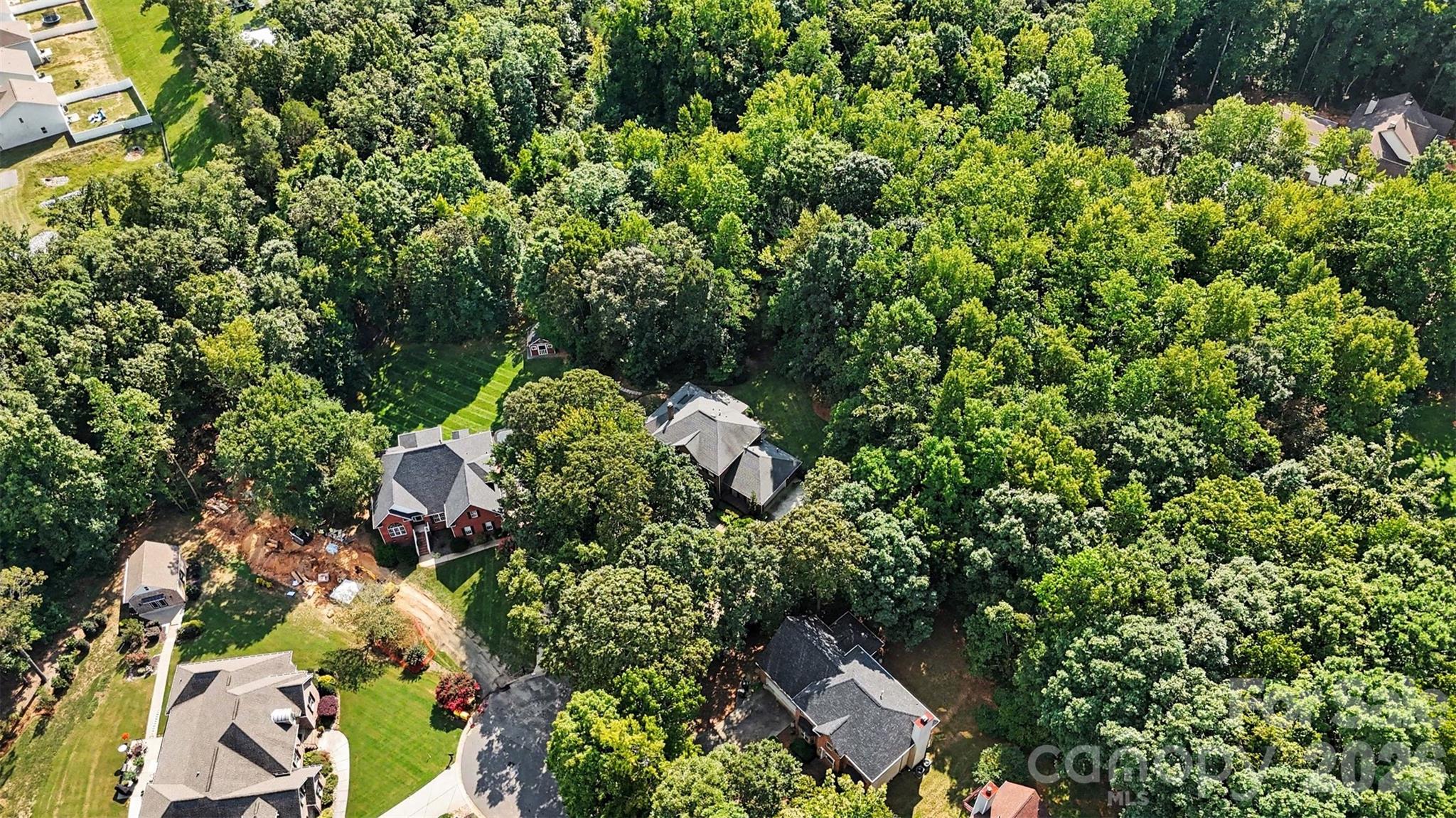 8805 Crosstimbers Drive — Charlotte