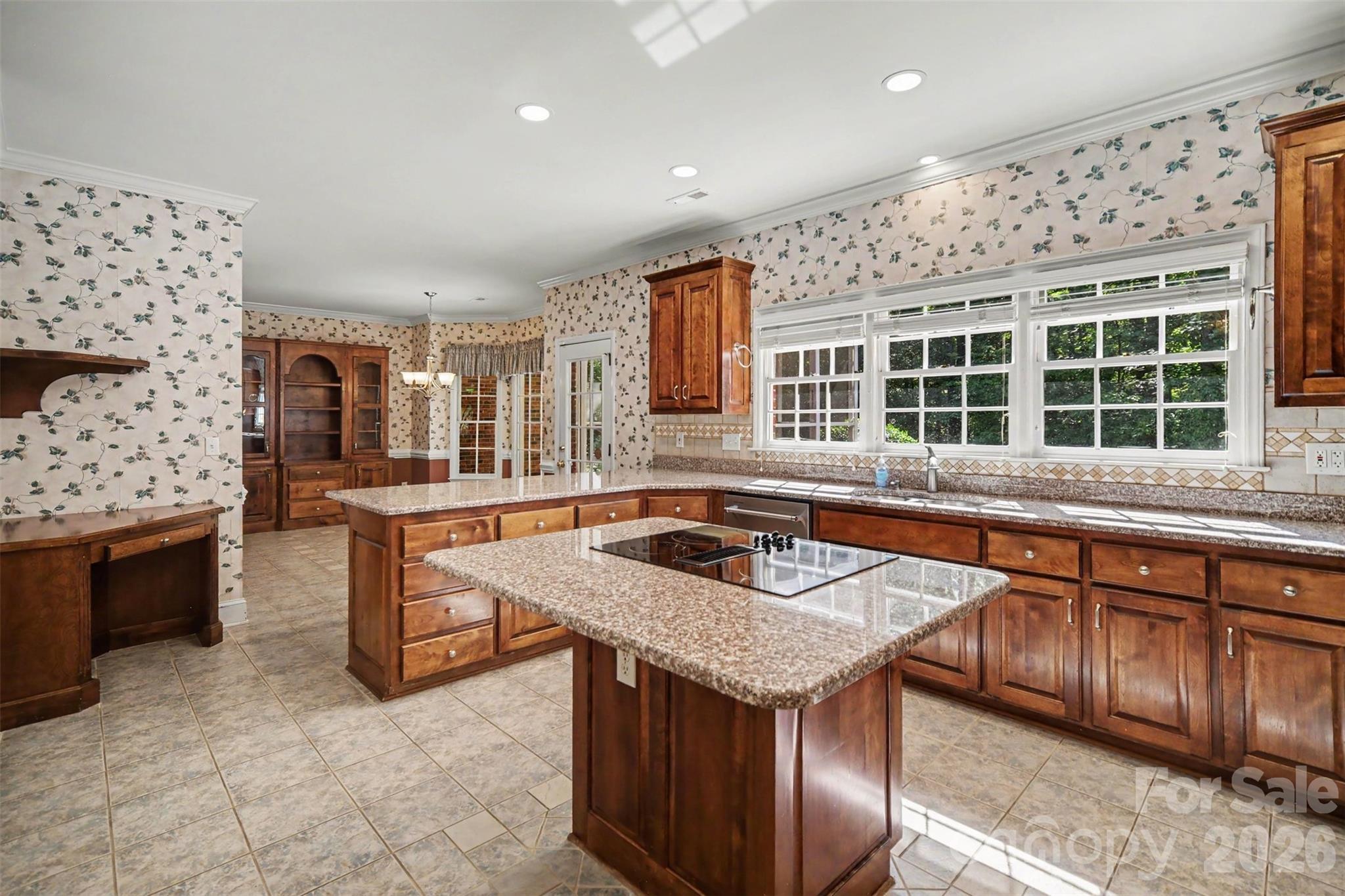 8805 Crosstimbers Drive — Charlotte