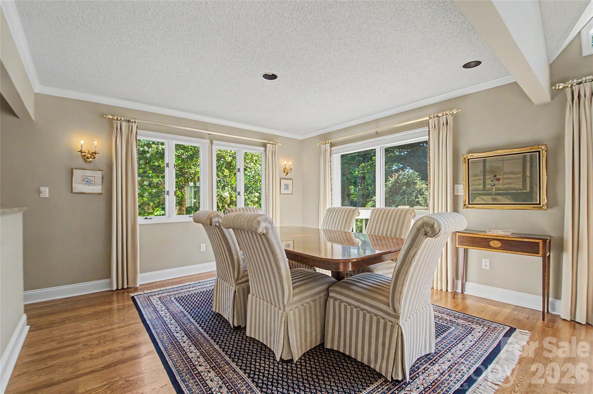 104 Overlook Drive — Flat Rock