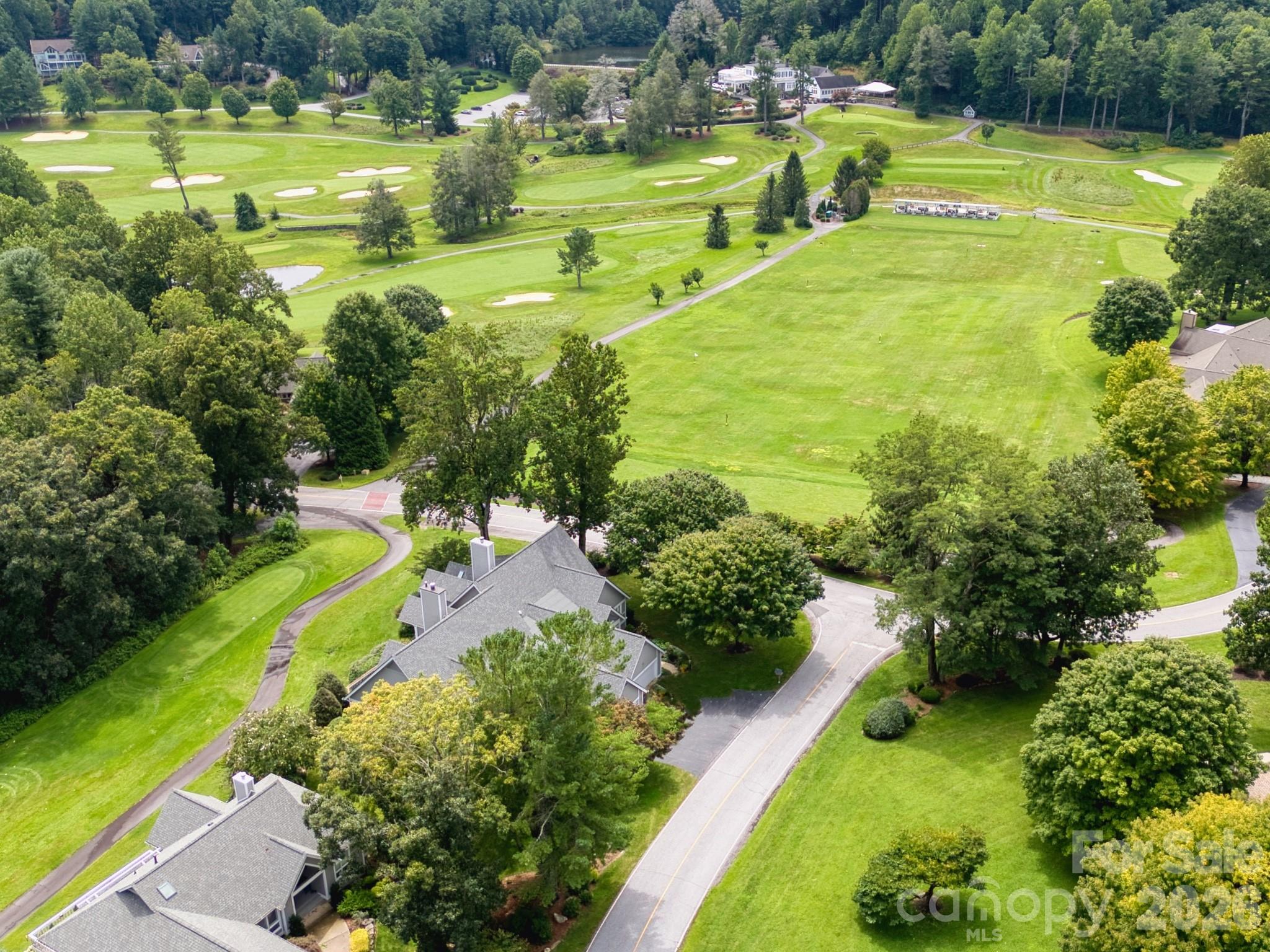 104 Overlook Drive — Flat Rock