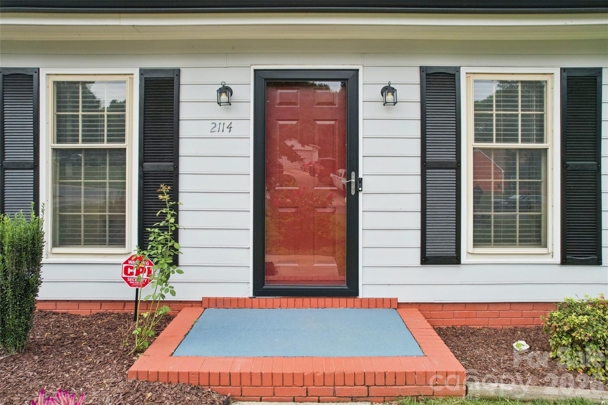 2114 Varden Court — Charlotte