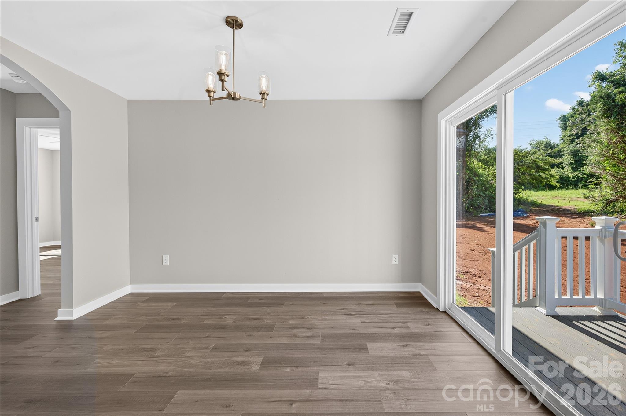 405 Falls Avenue — Granite Falls