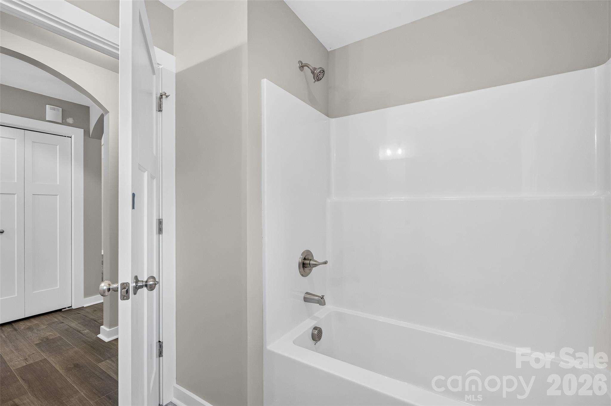 405 Falls Avenue — Granite Falls