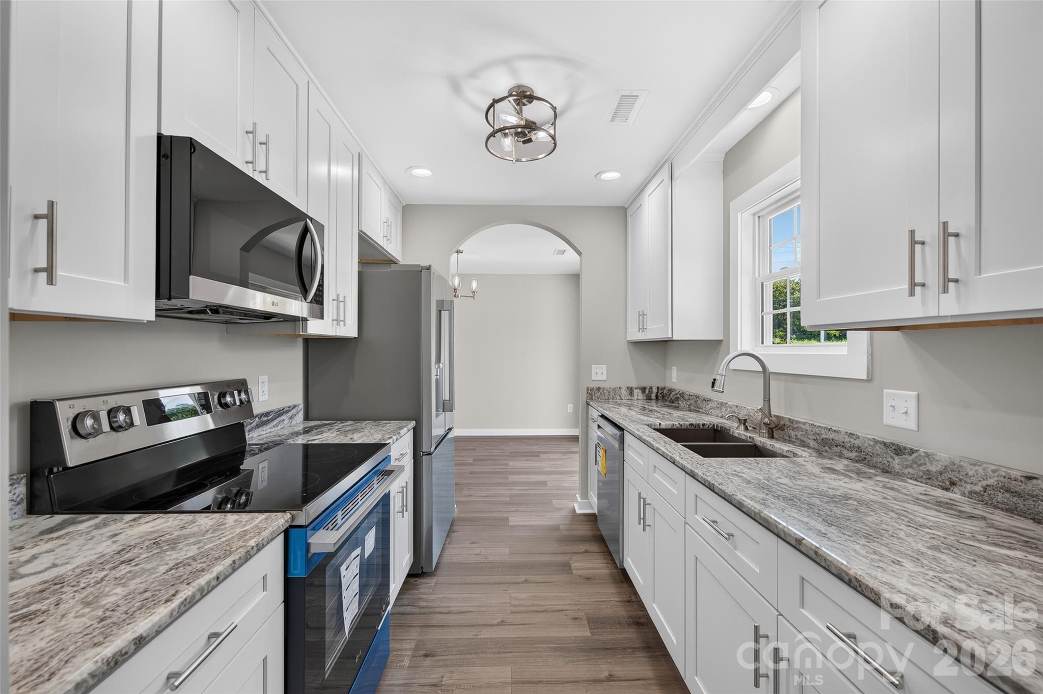 405 Falls Avenue — Granite Falls
