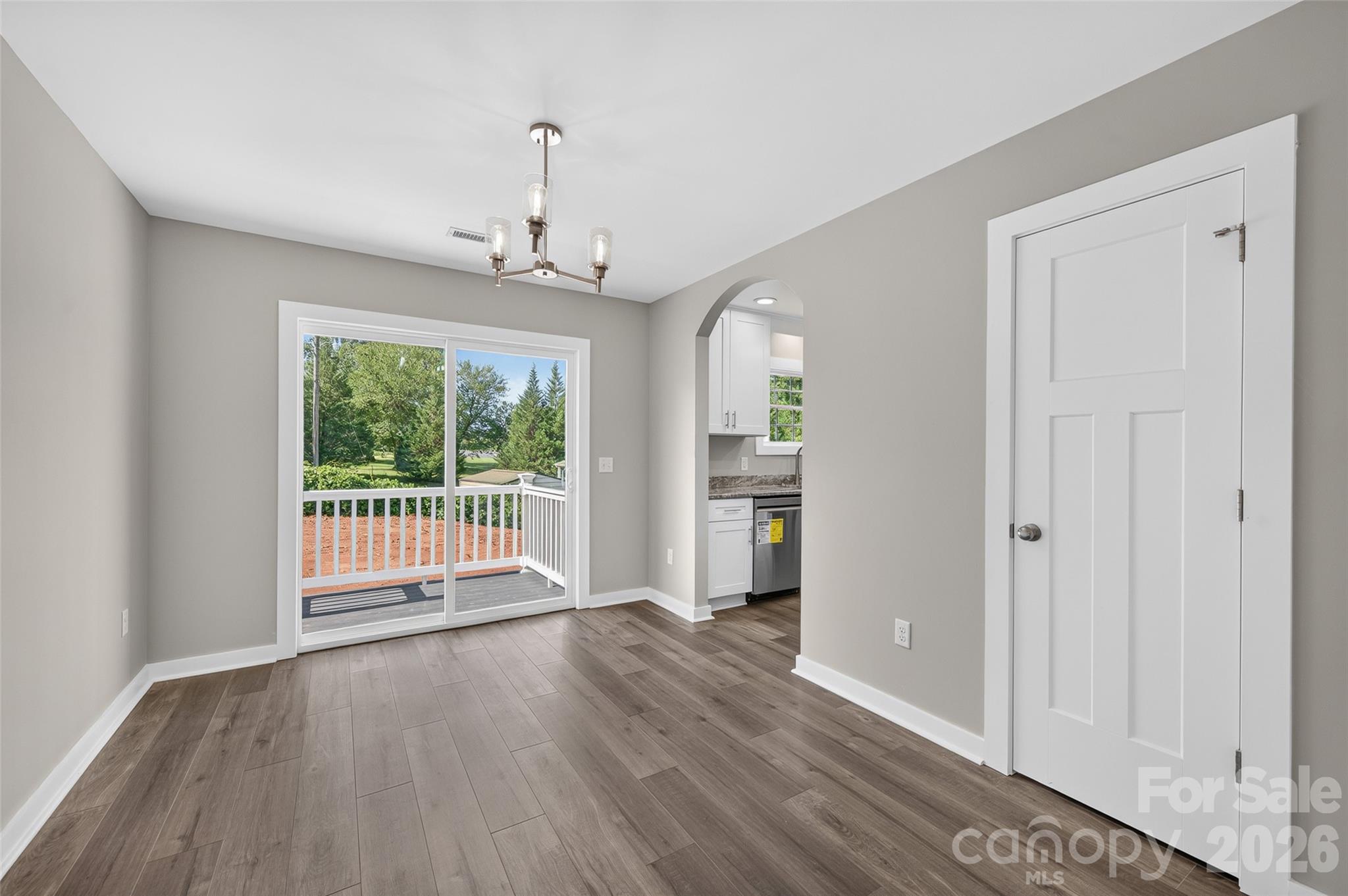 405 Falls Avenue — Granite Falls