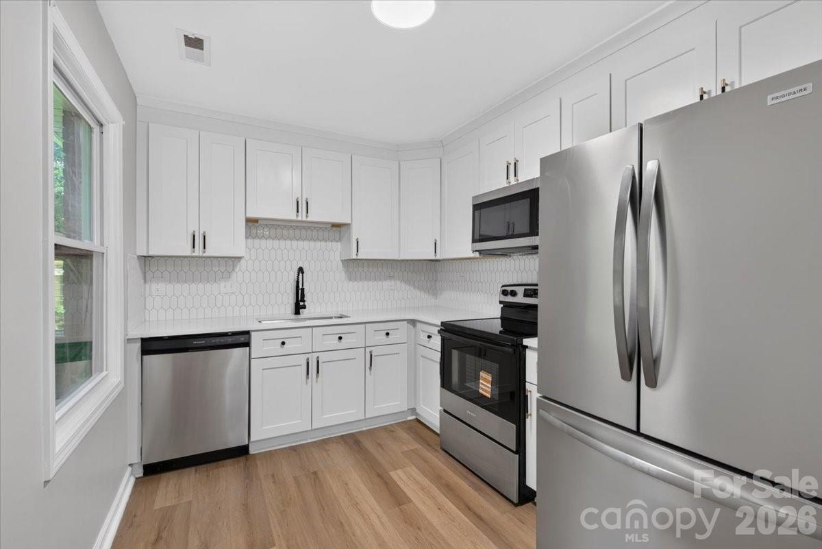 9828 Starwood Drive — Charlotte