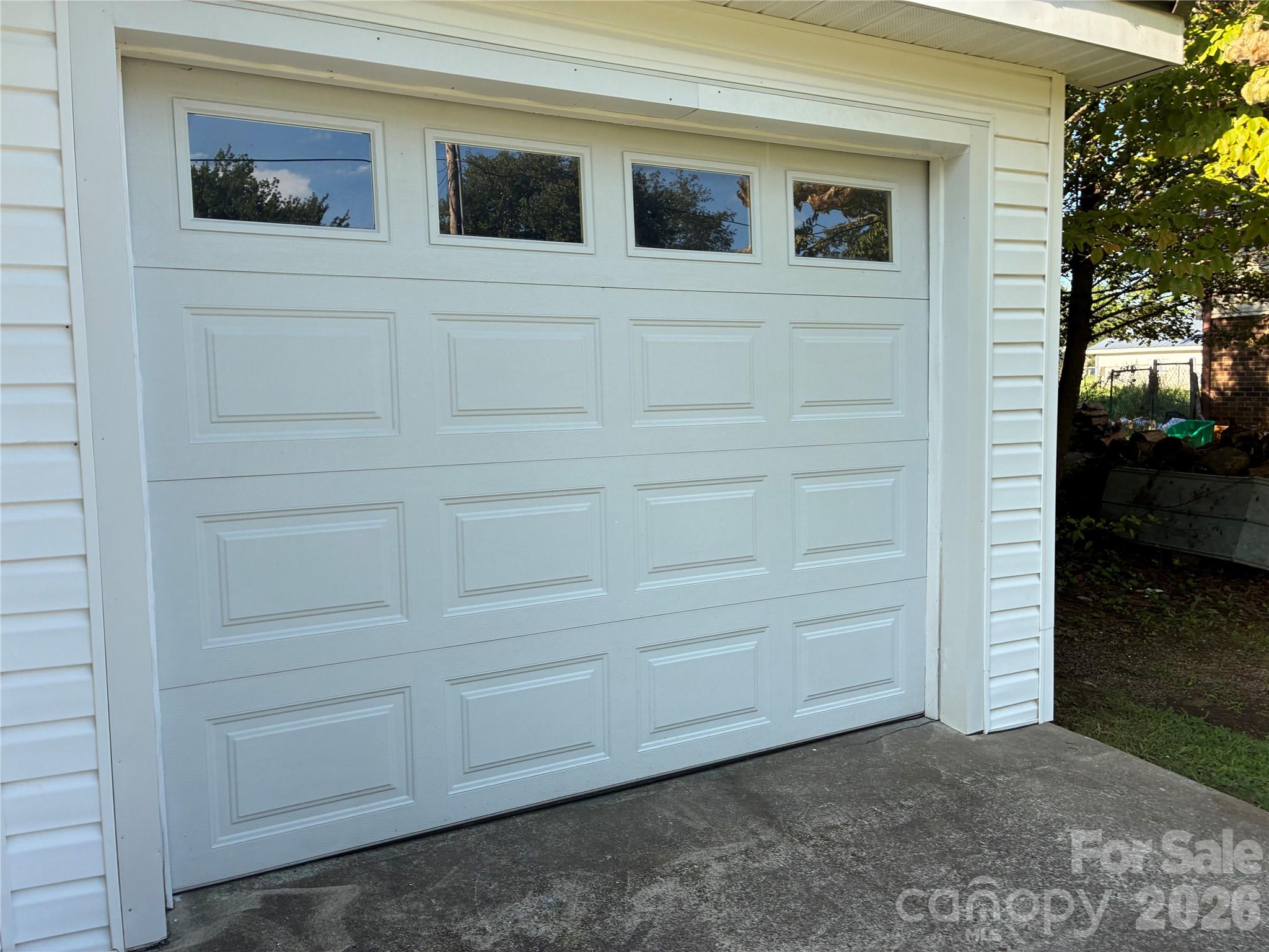 1008 Hopedale Drive — Lenoir