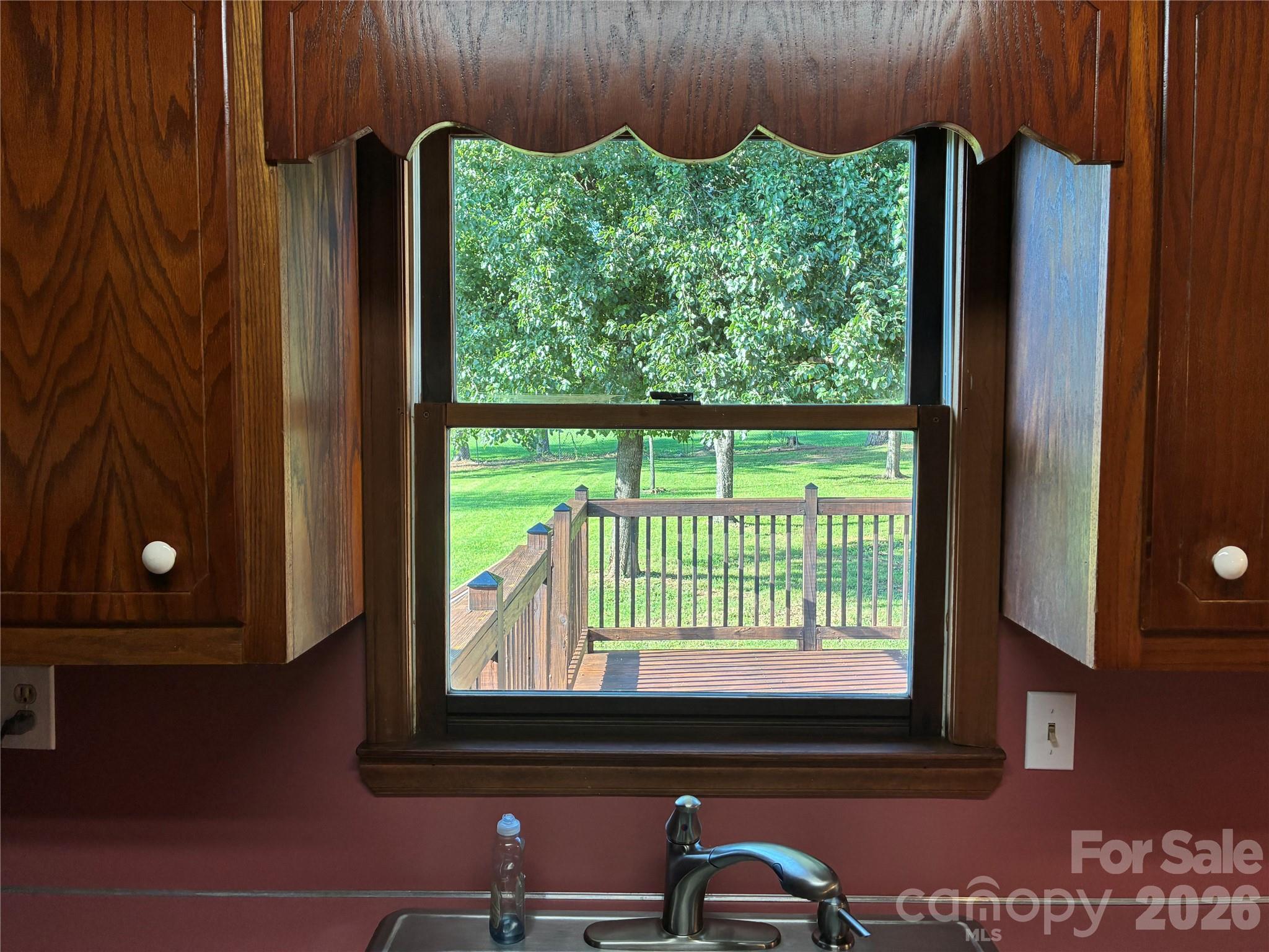 1008 Hopedale Drive — Lenoir