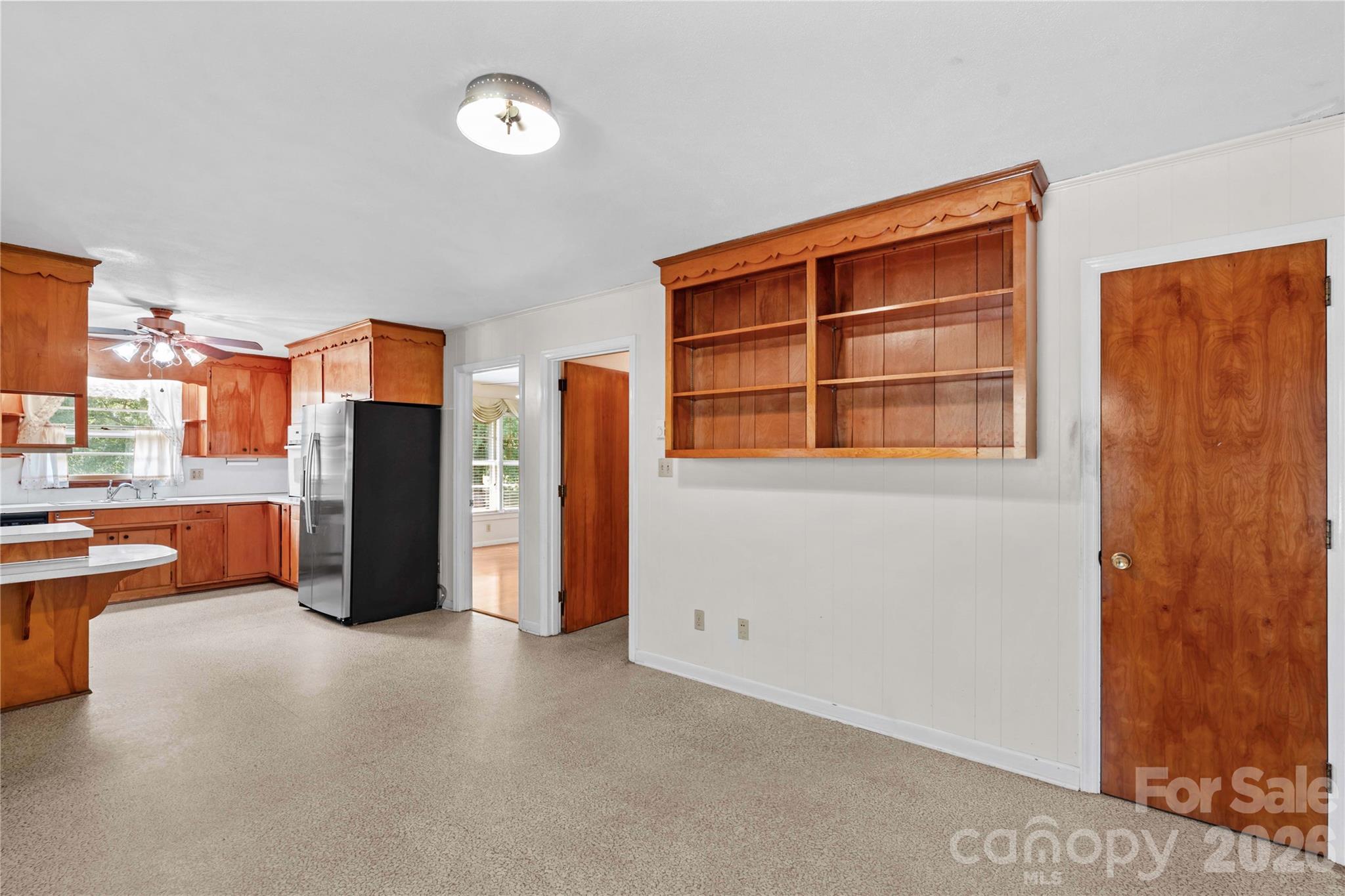 6714 W NC 10 Highway — Vale