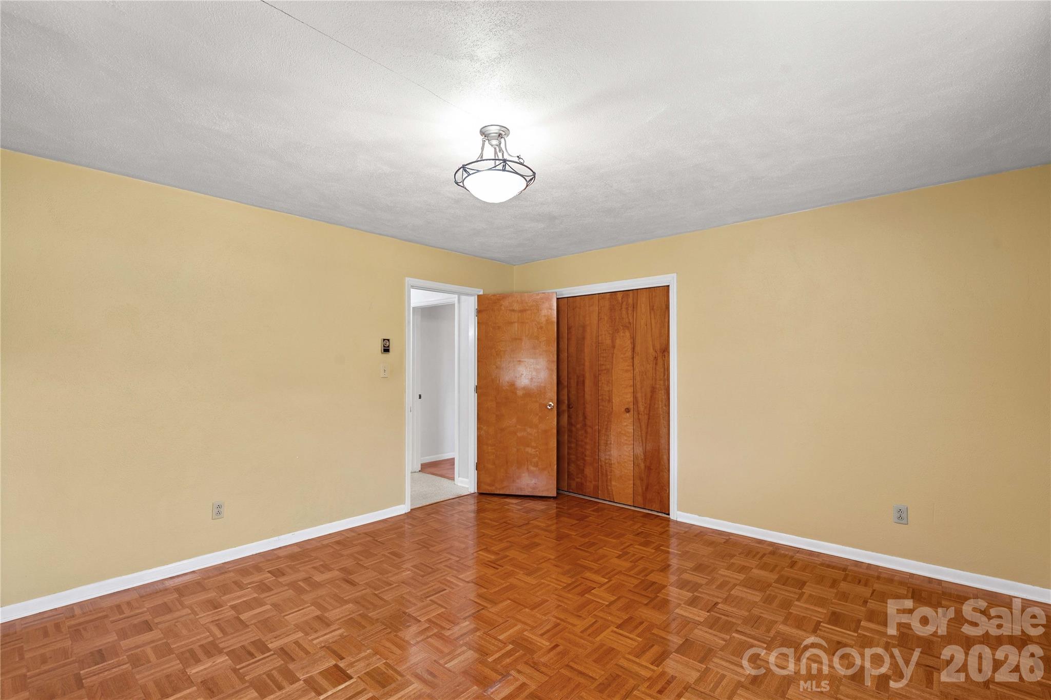 6714 W NC 10 Highway — Vale
