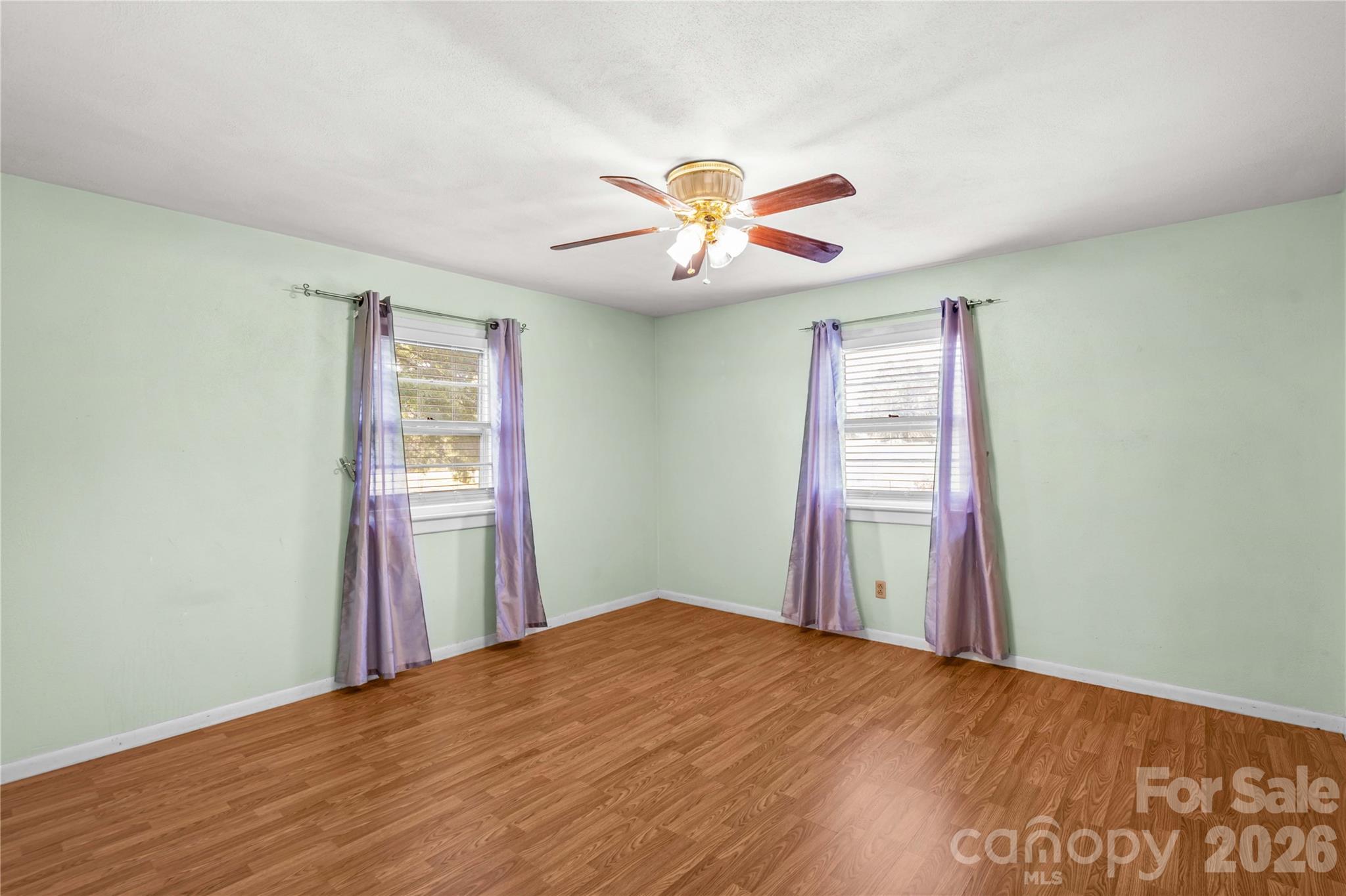 6714 W NC 10 Highway — Vale