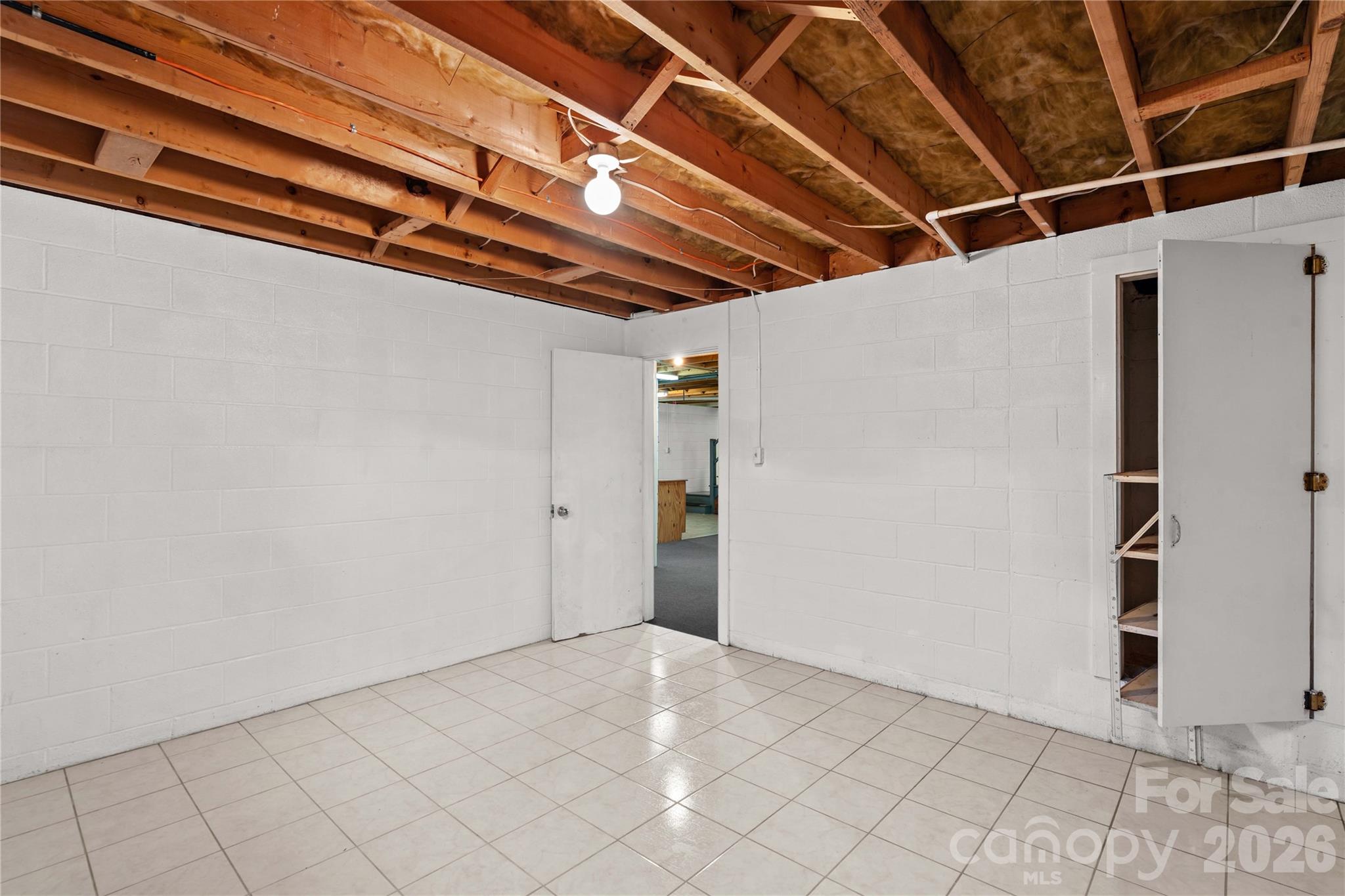 6714 W NC 10 Highway — Vale