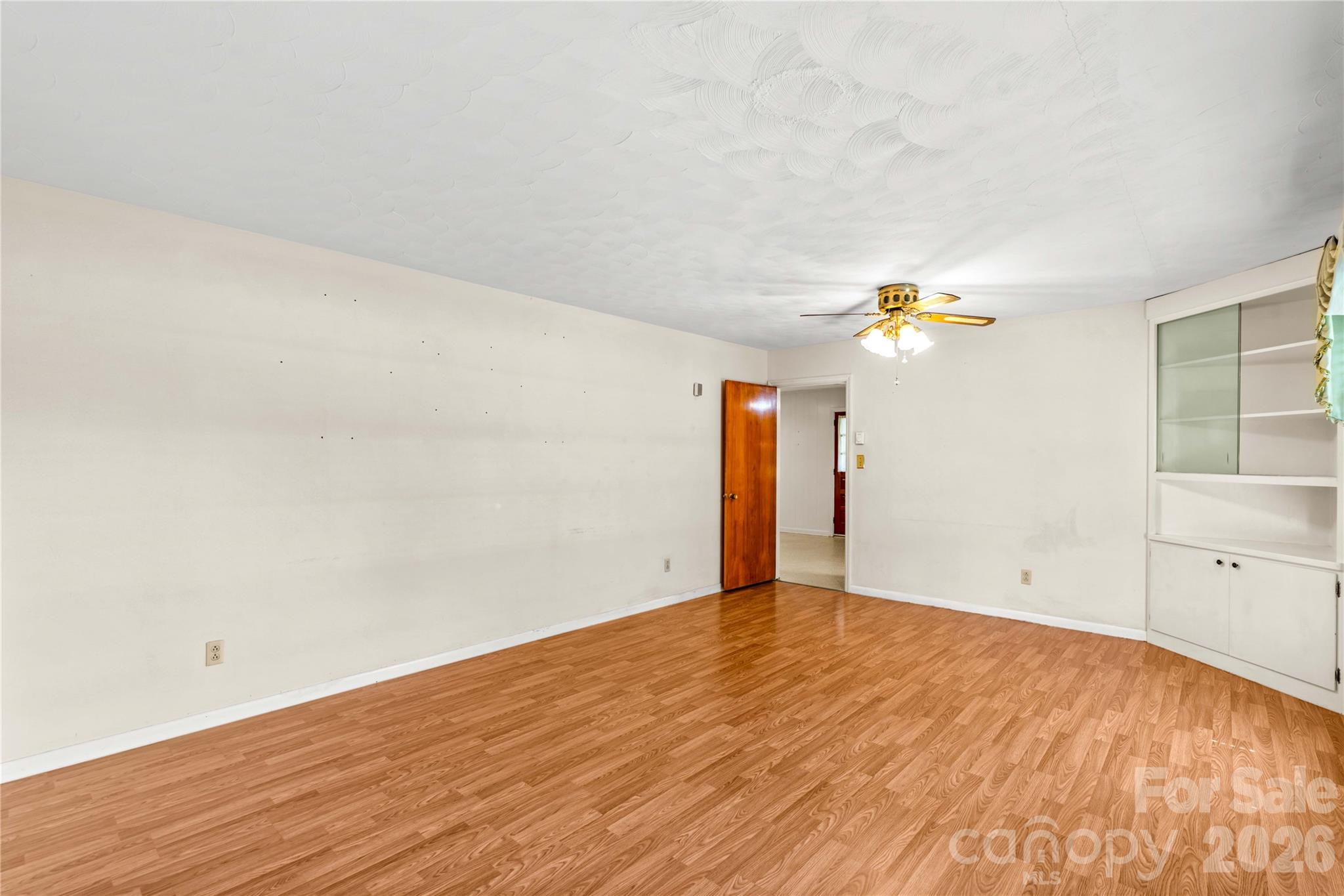 6714 W NC 10 Highway — Vale