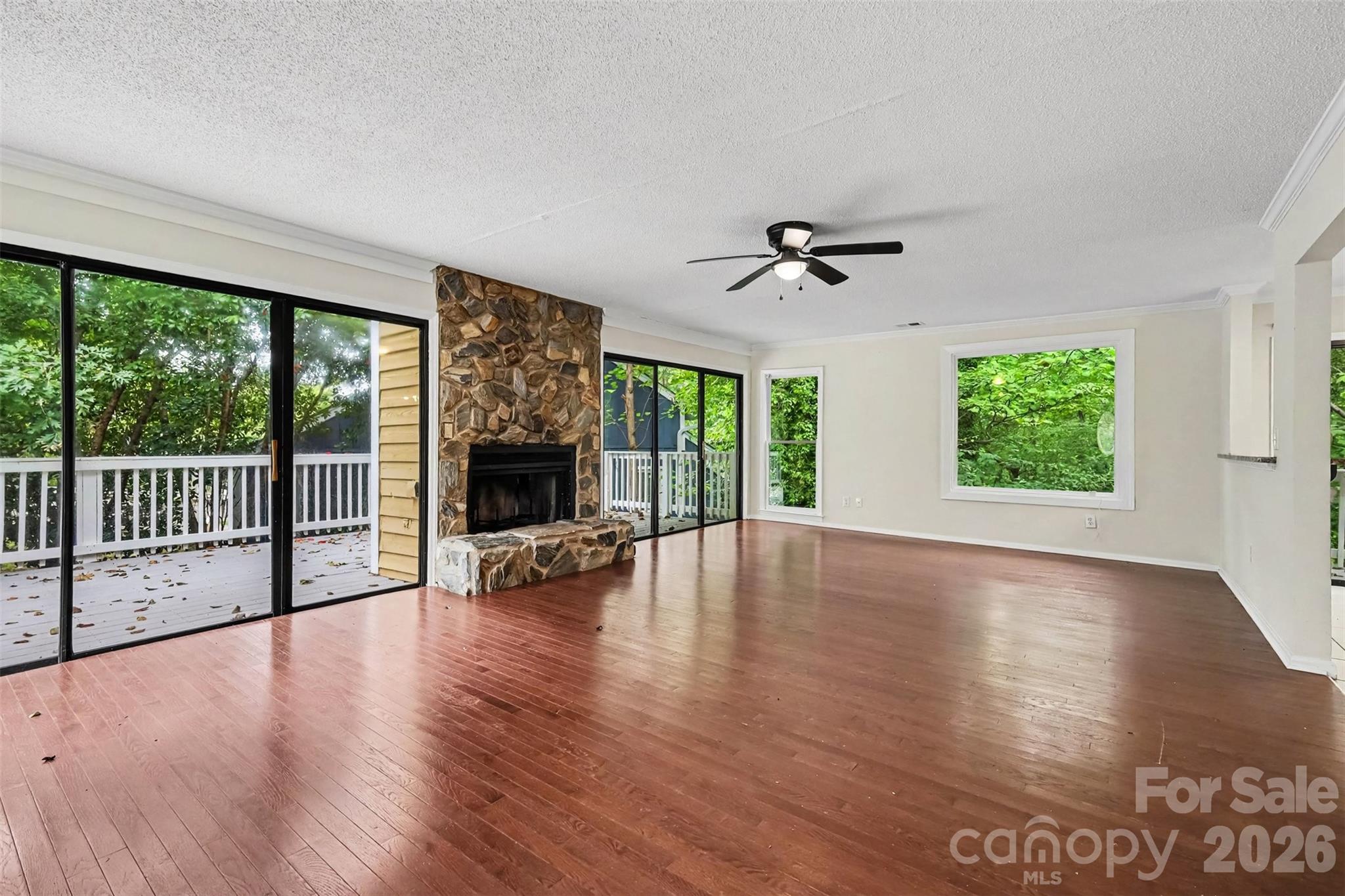 4066 Triton Drive — Tega Cay