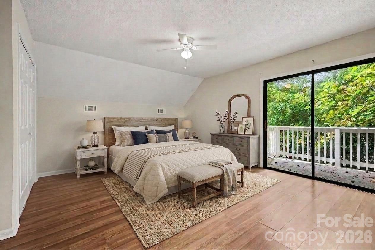 4066 Triton Drive — Tega Cay