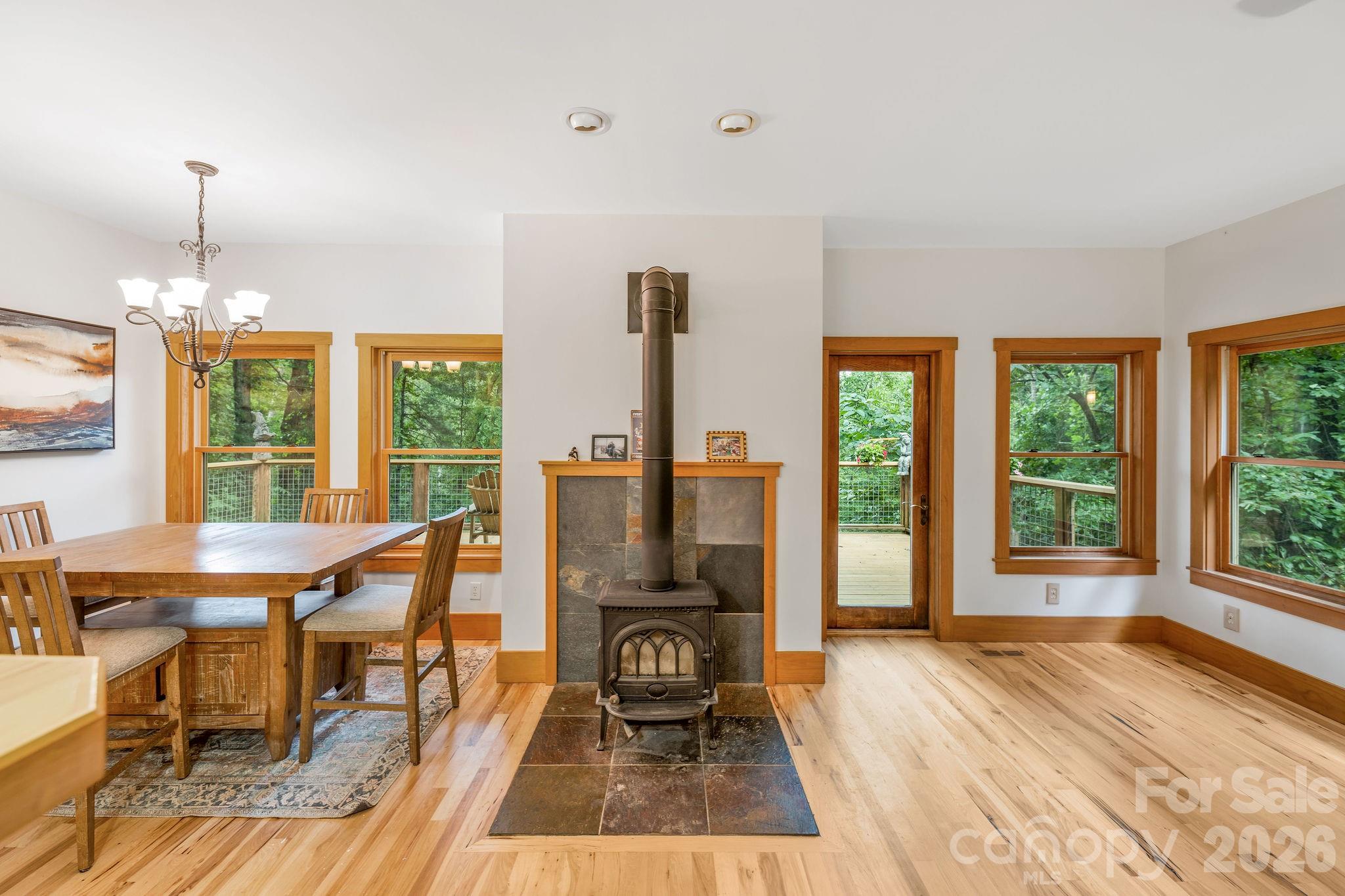 553 River Bend Drive — Mars Hill