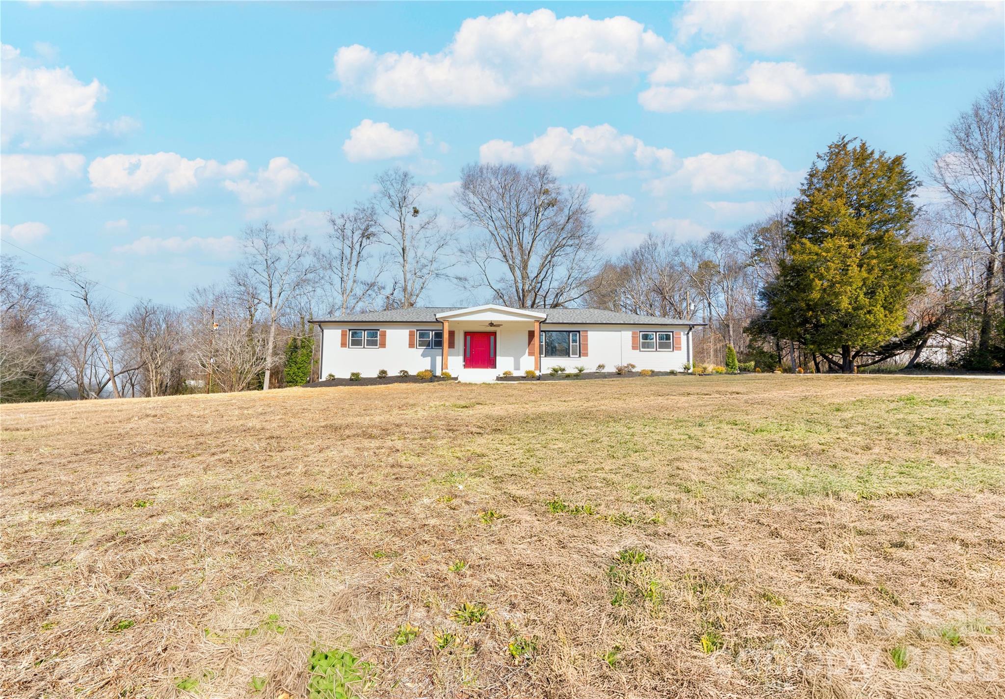 226 Hardin Circle — Grover