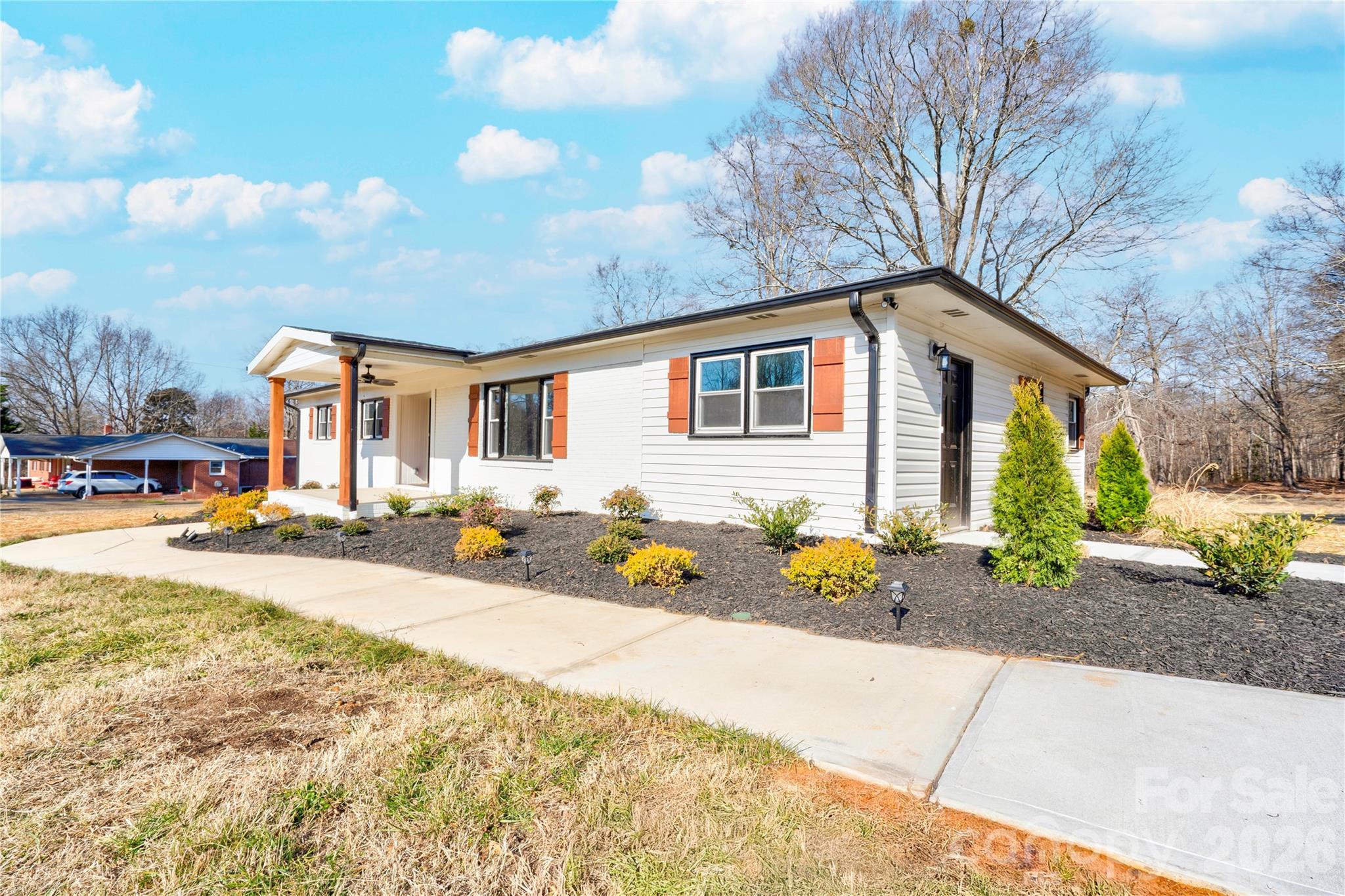 226 Hardin Circle — Grover