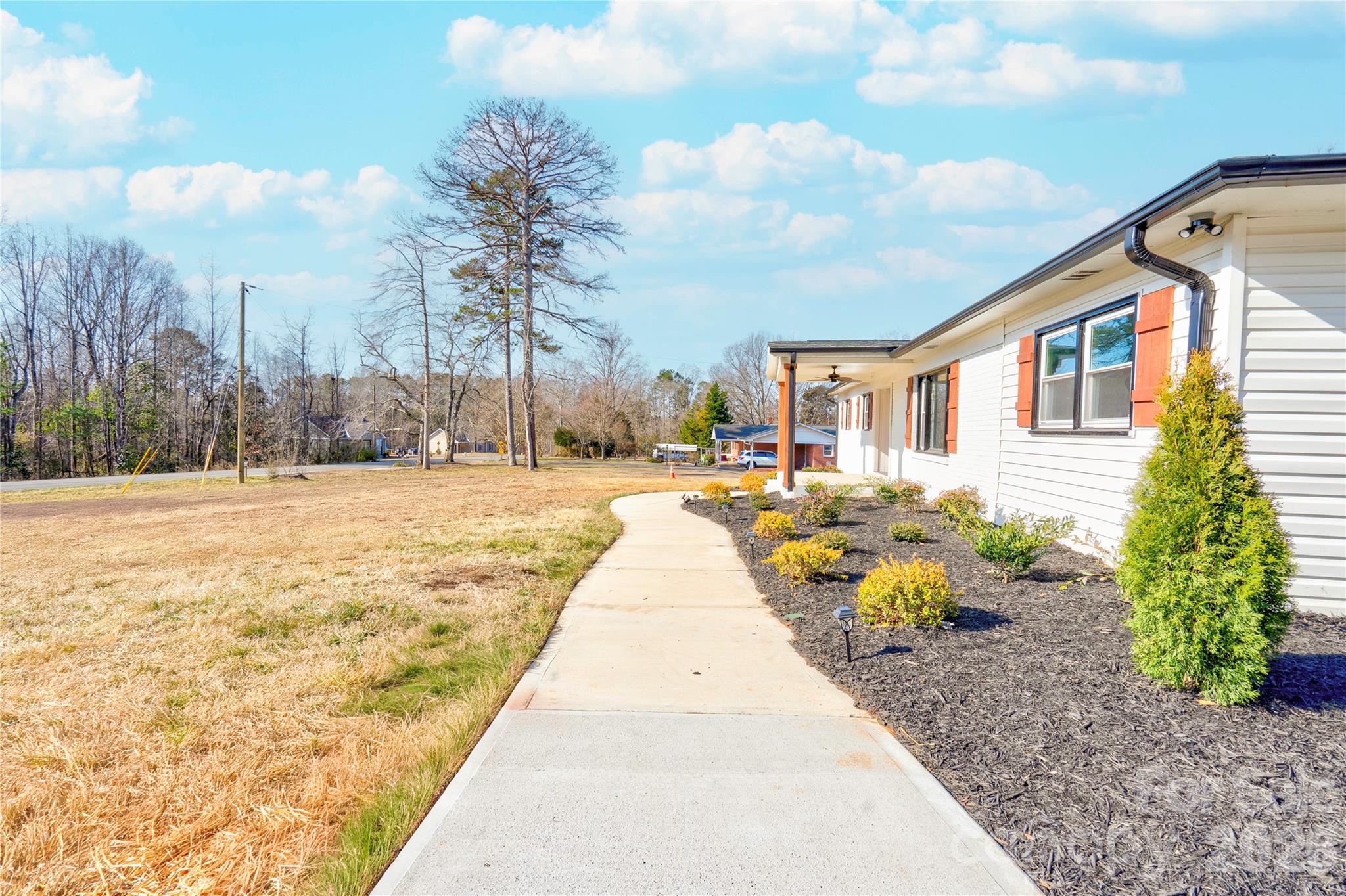 226 Hardin Circle — Grover
