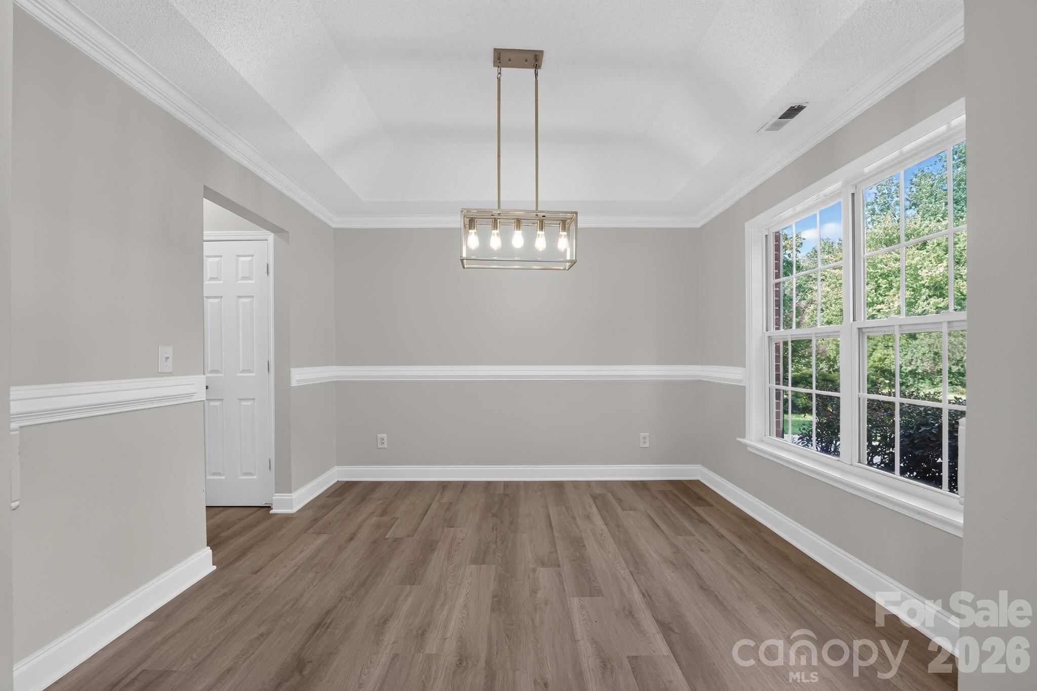 3026 Viola Lane — Monroe