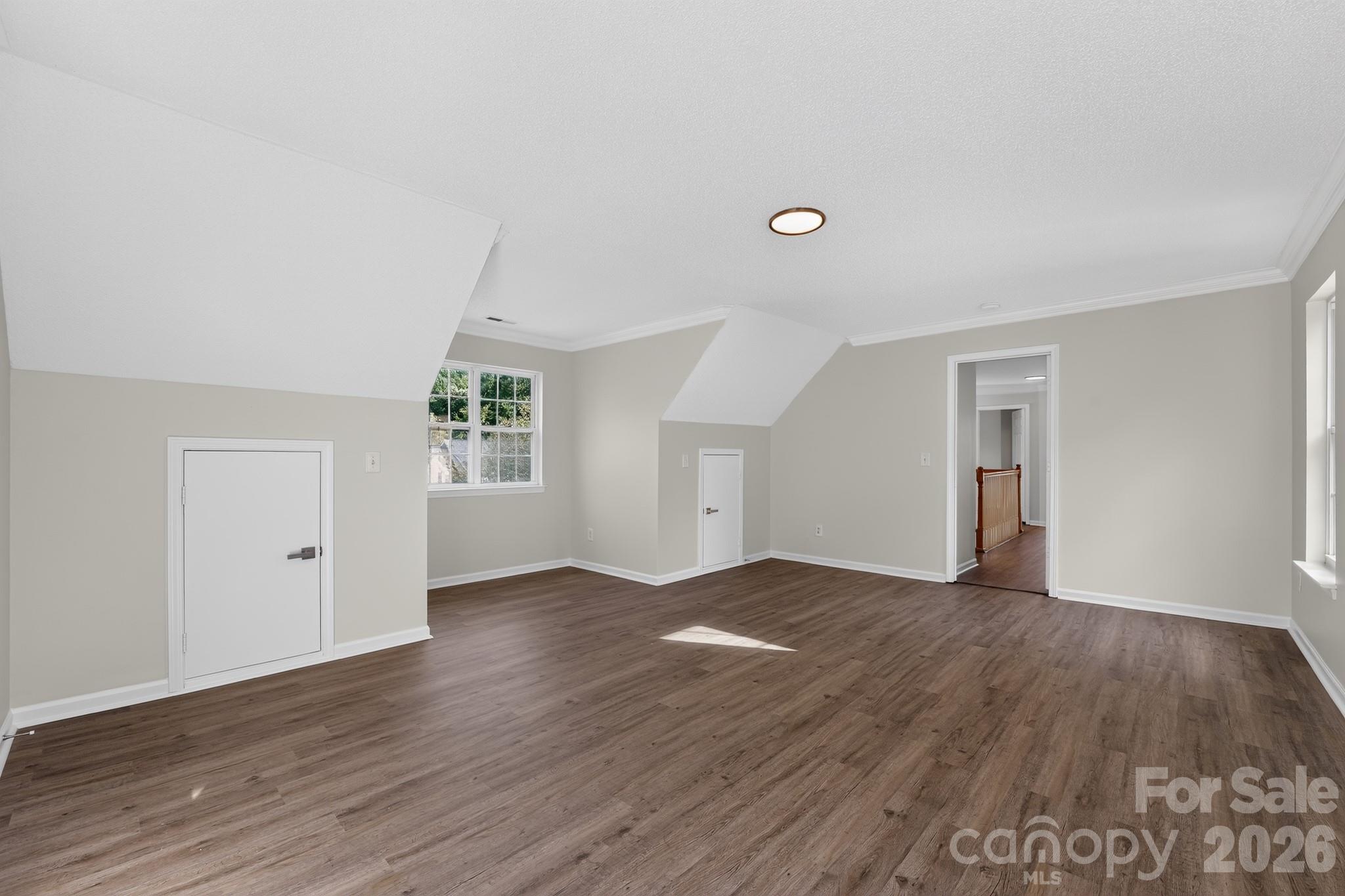 3026 Viola Lane — Monroe