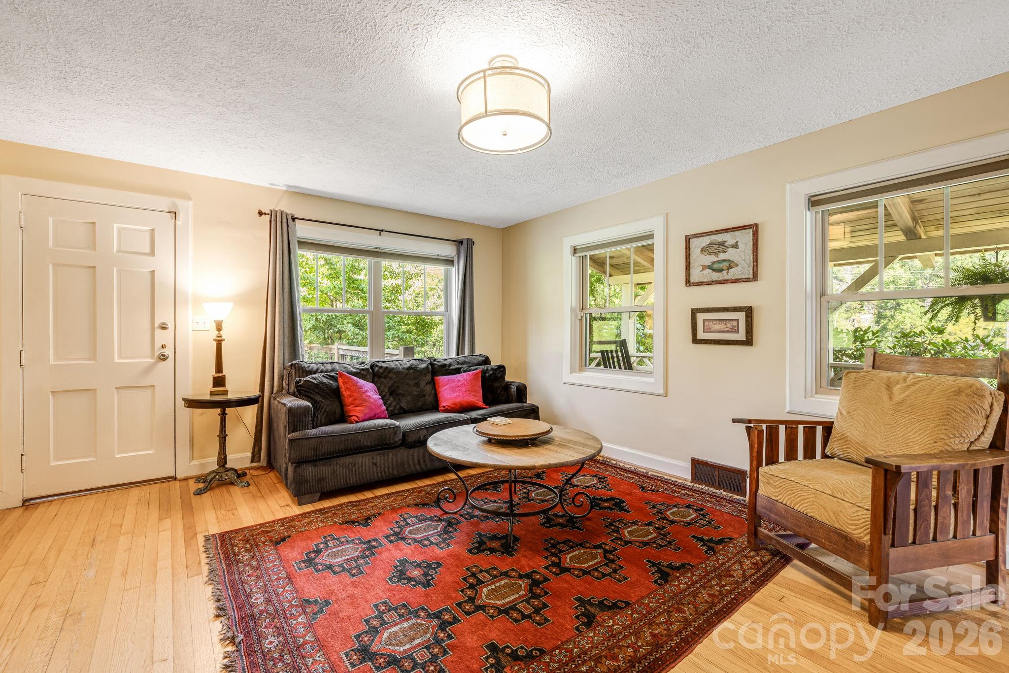 58 Guntertown Road — Marshall