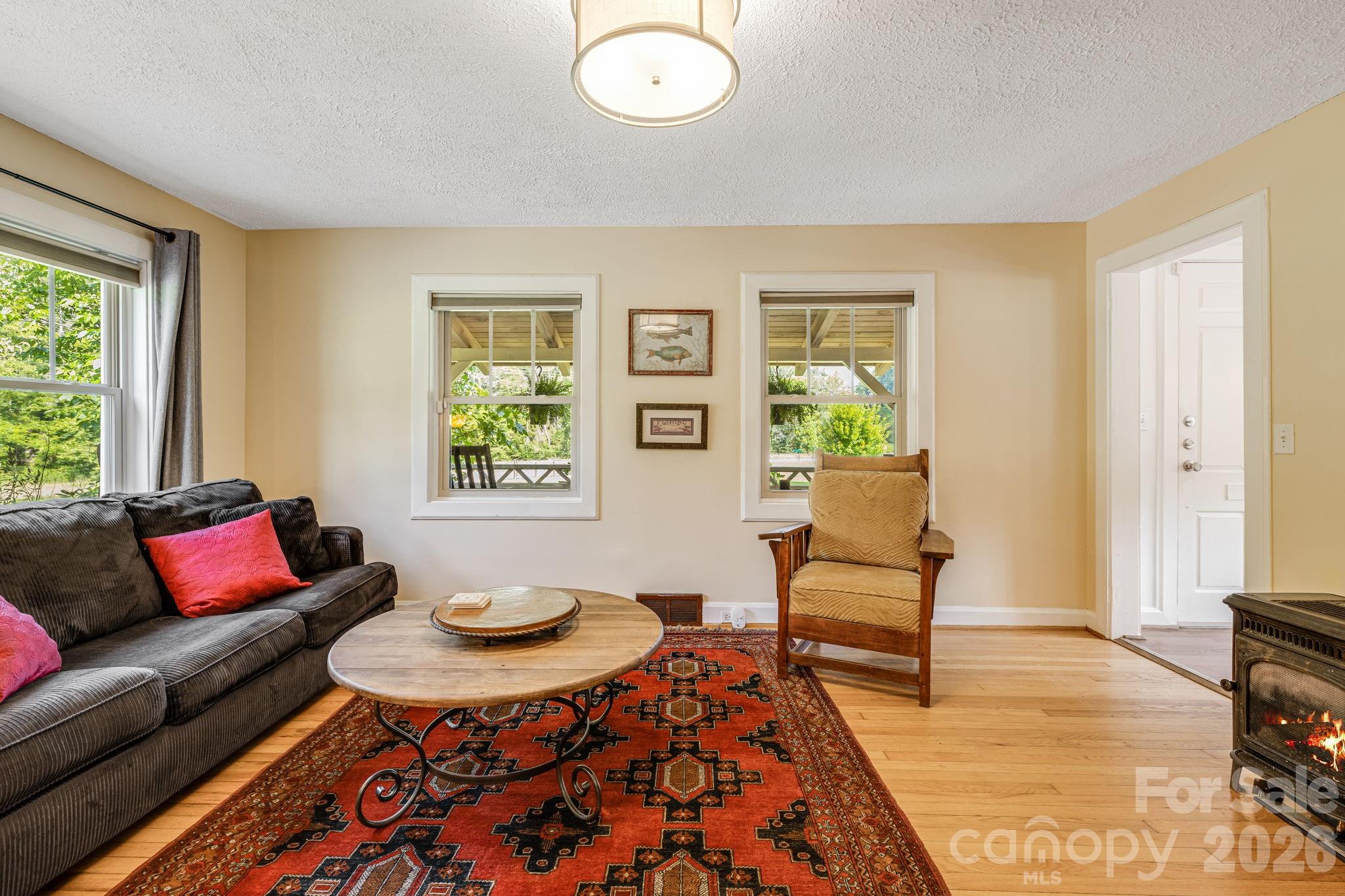 58 Guntertown Road — Marshall