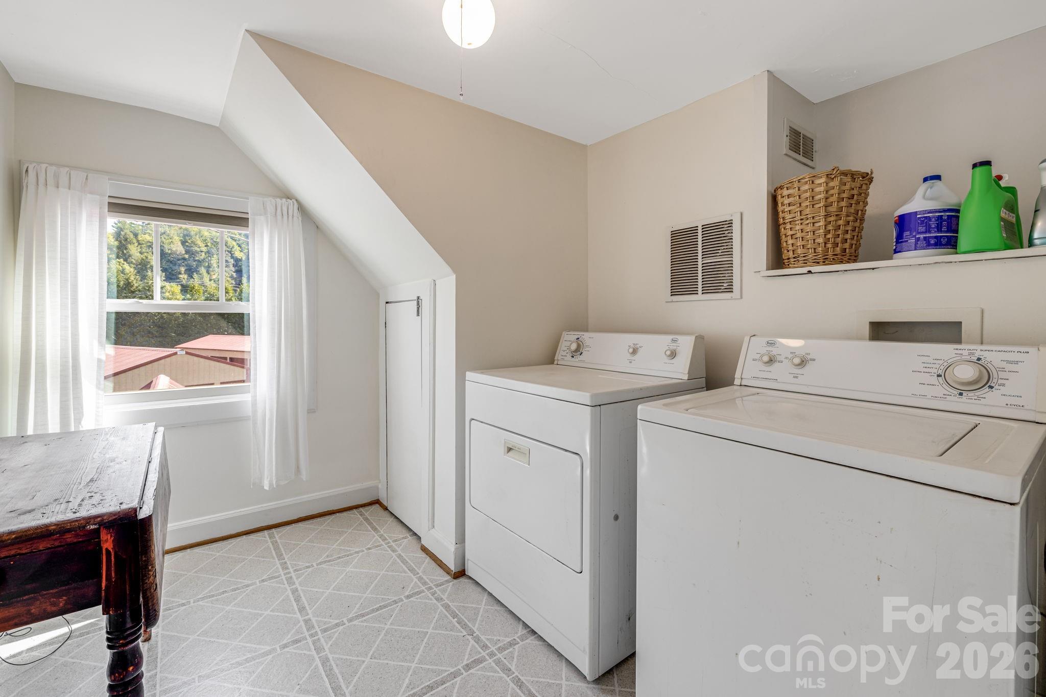 58 Guntertown Road — Marshall