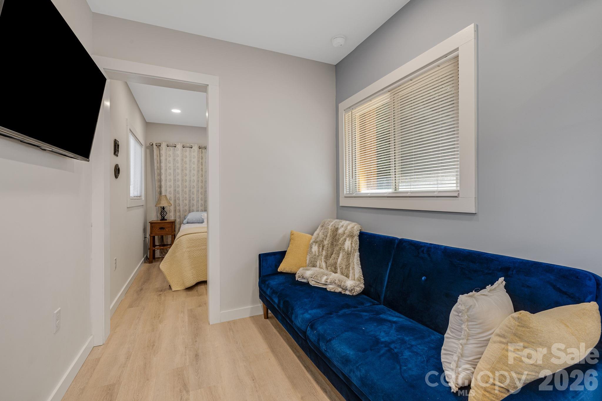 58 Guntertown Road — Marshall