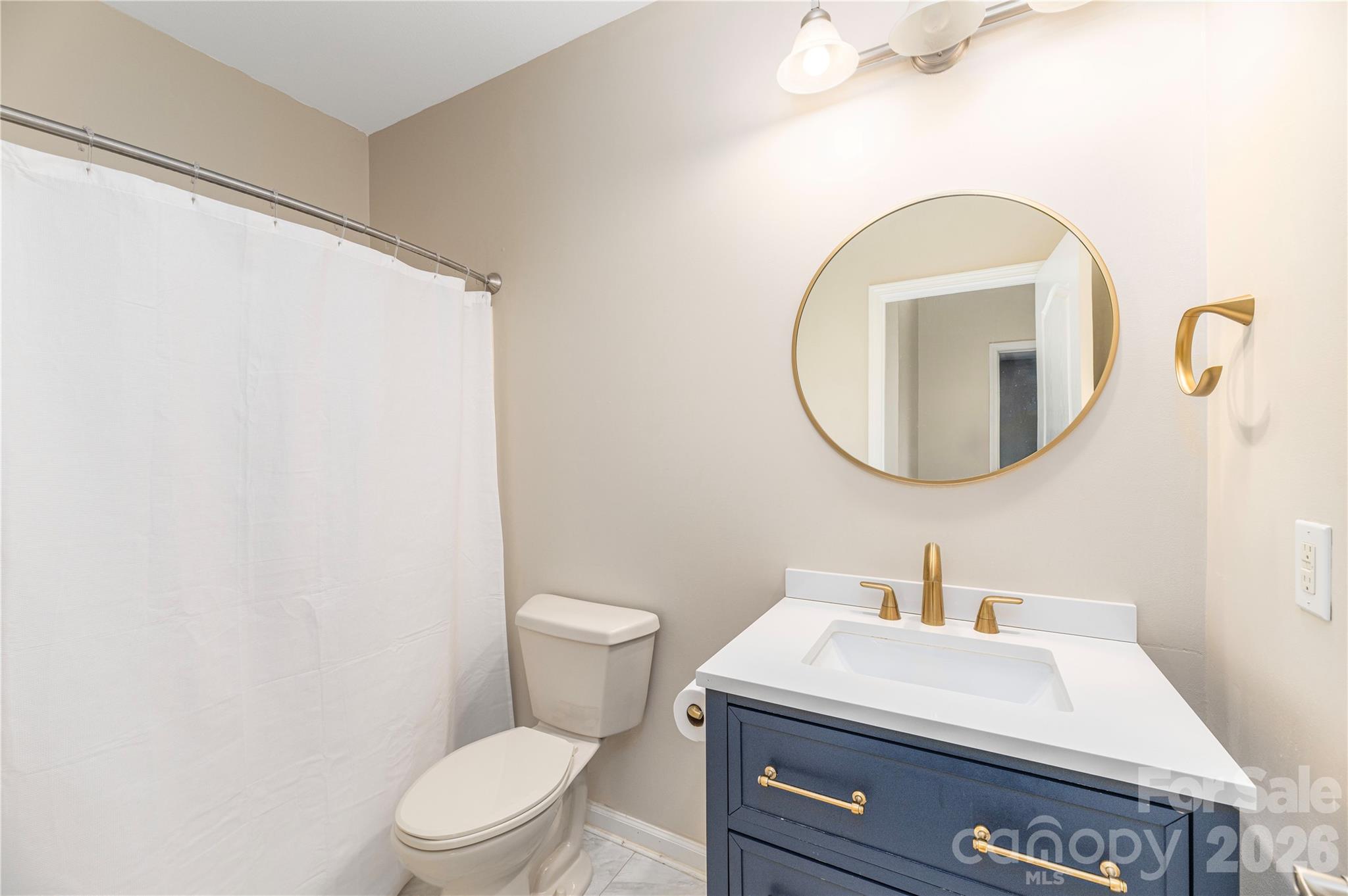 331 Appeldoorn Circle — Asheville