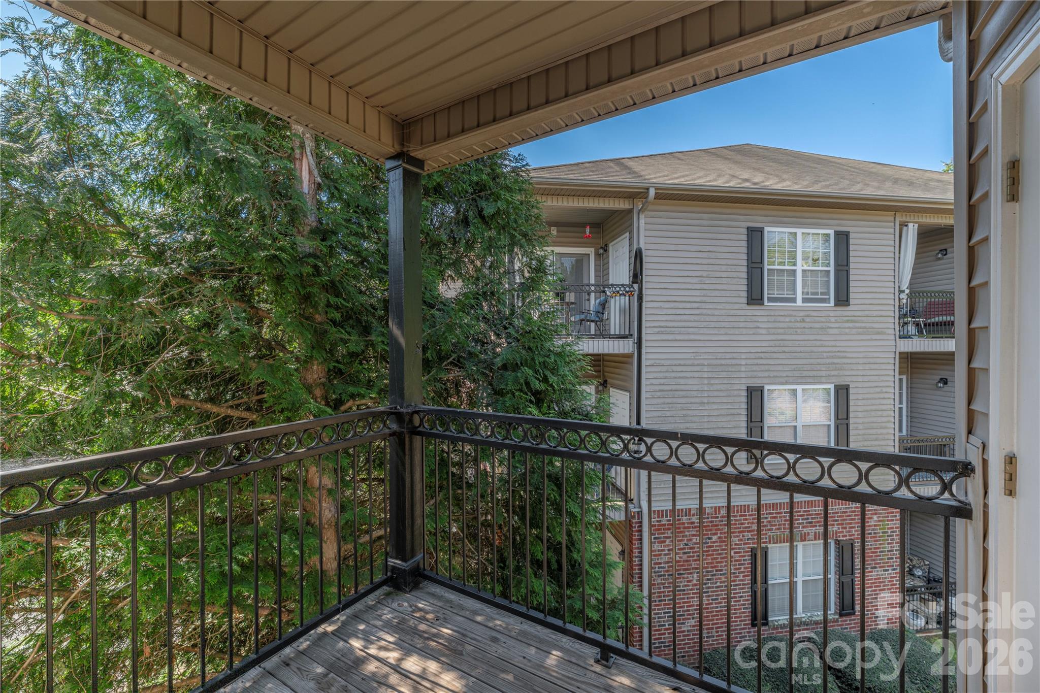 331 Appeldoorn Circle — Asheville