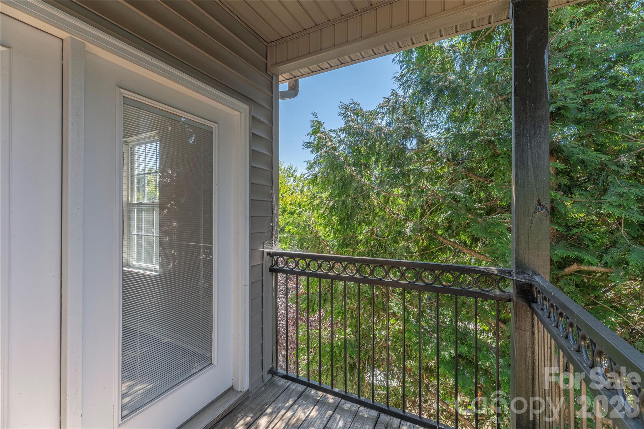 331 Appeldoorn Circle — Asheville