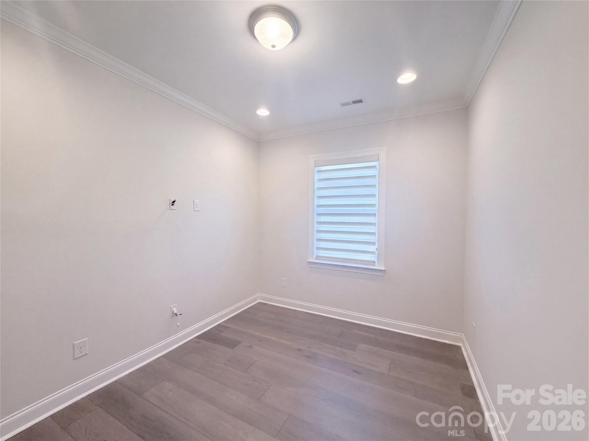 5989 Pier Drive — Denver