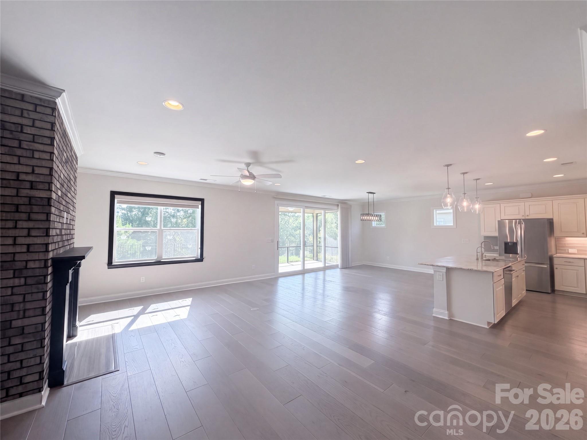 5989 Pier Drive — Denver