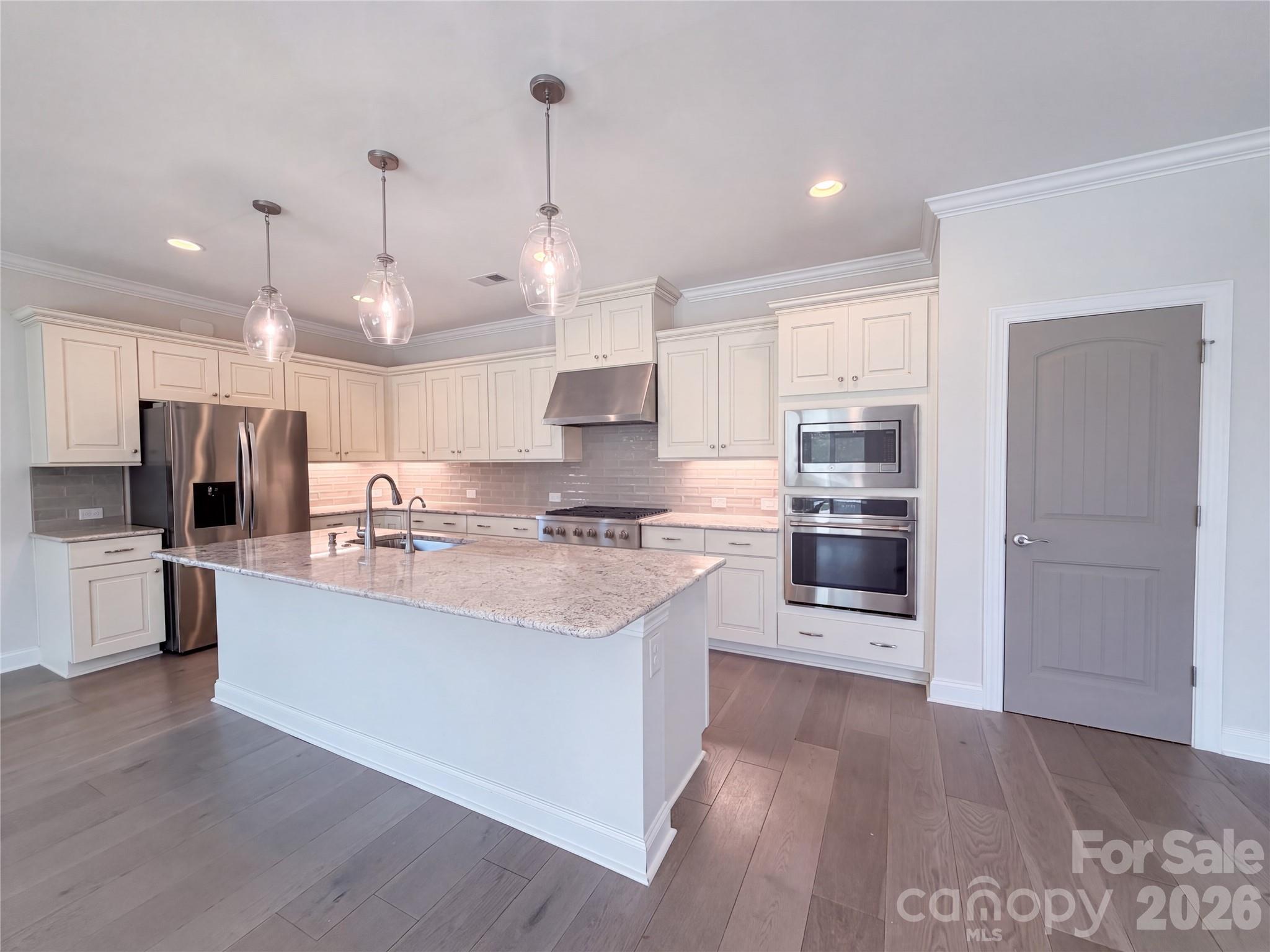 5989 Pier Drive — Denver