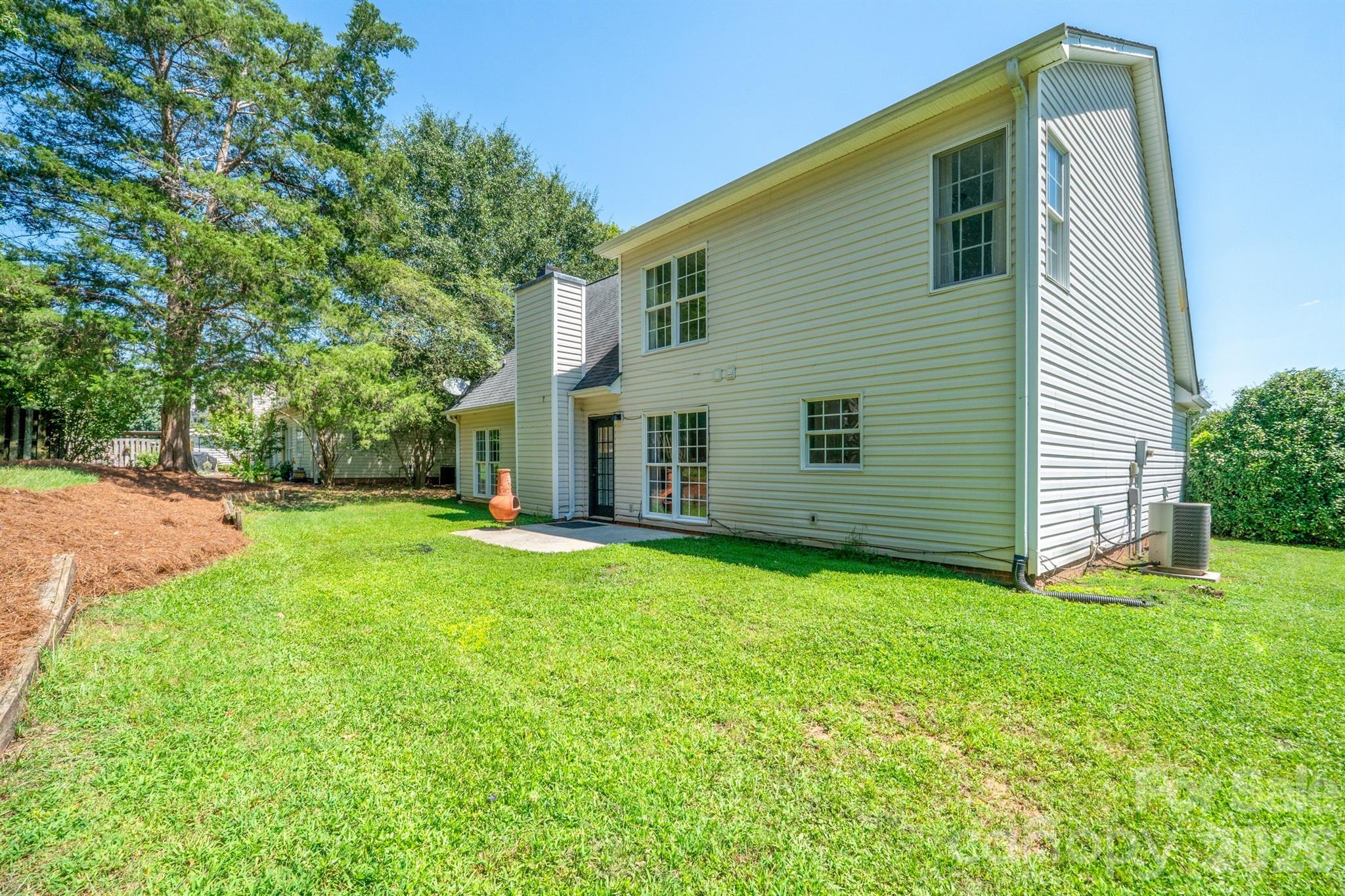 3618 Easthampton Drive — Gastonia