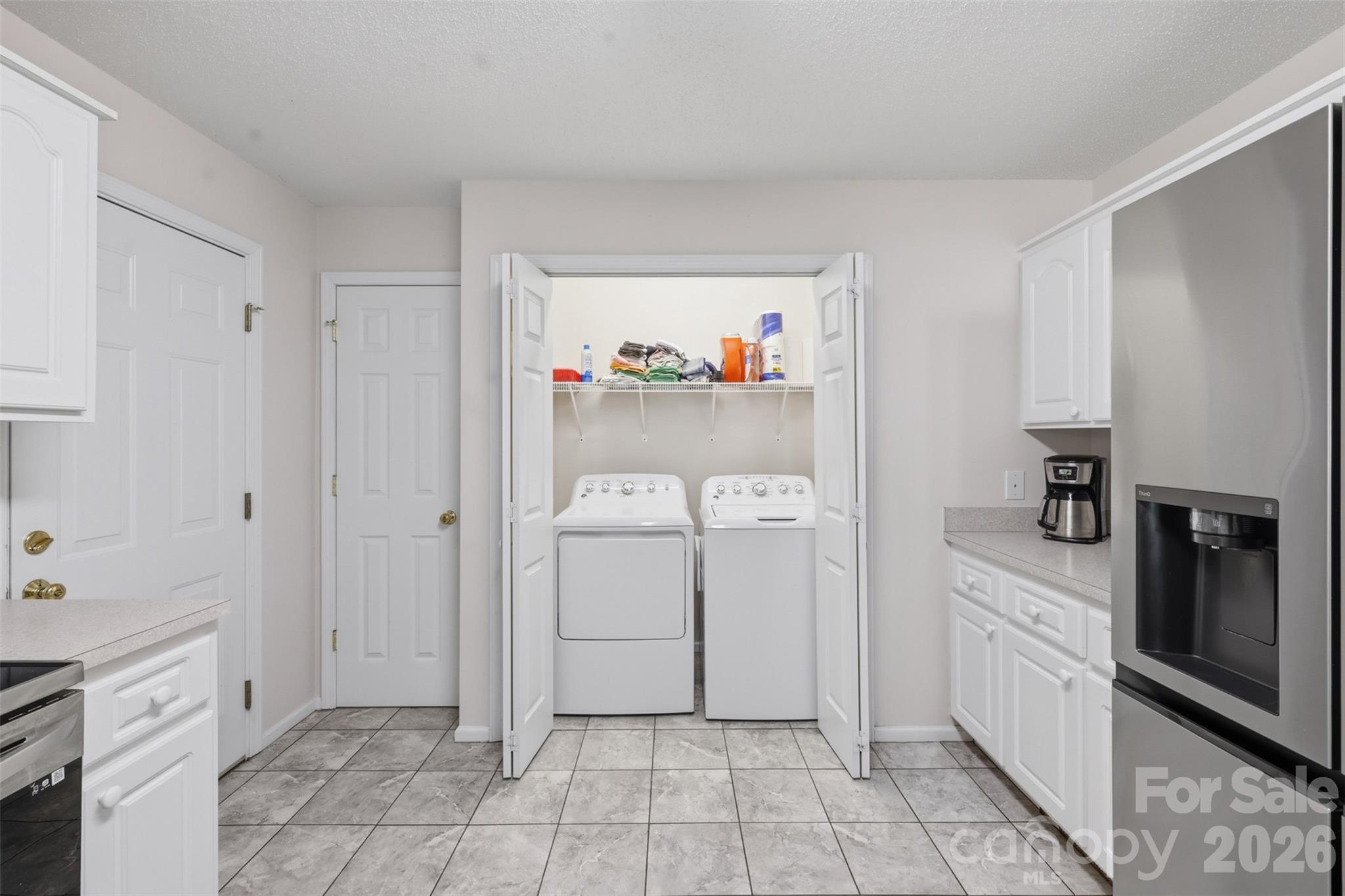351 School Drive — Taylorsville
