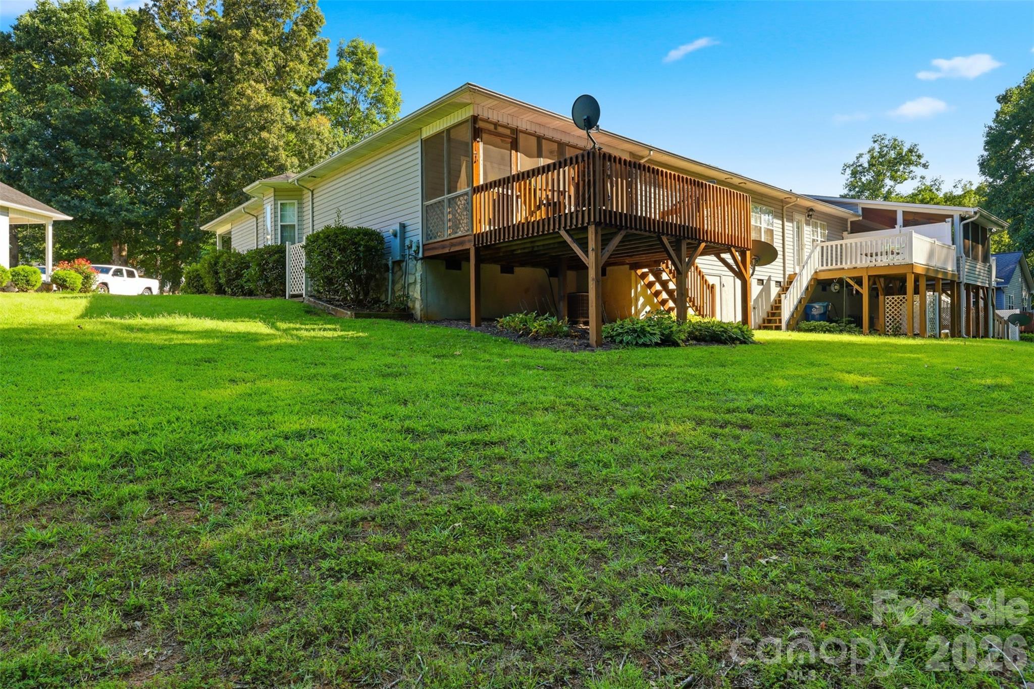 351 School Drive — Taylorsville