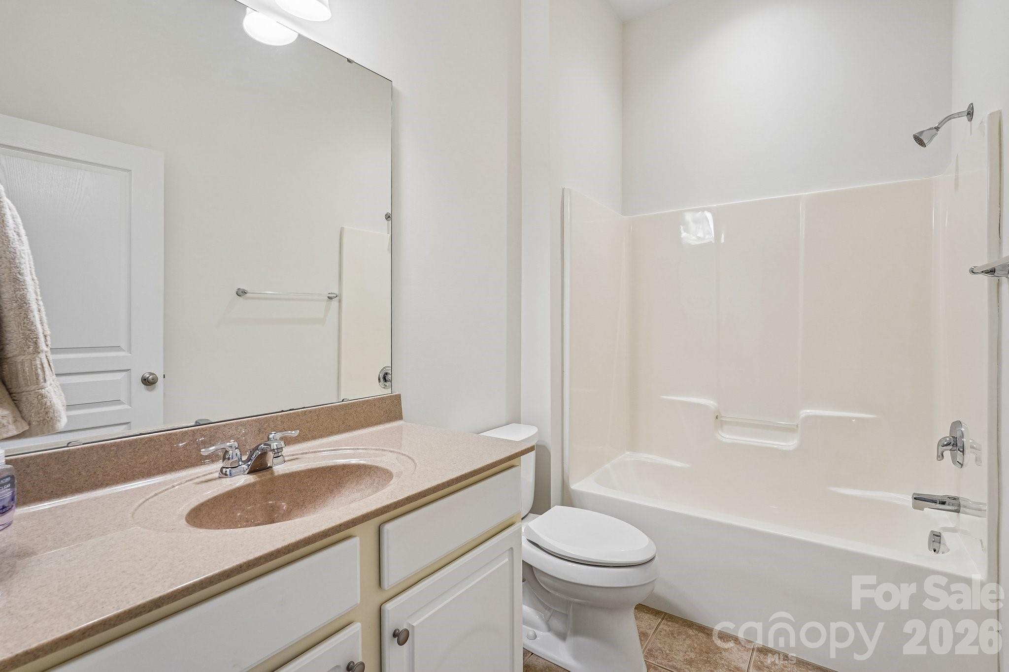 2556 Chasewater Drive — Indian Land
