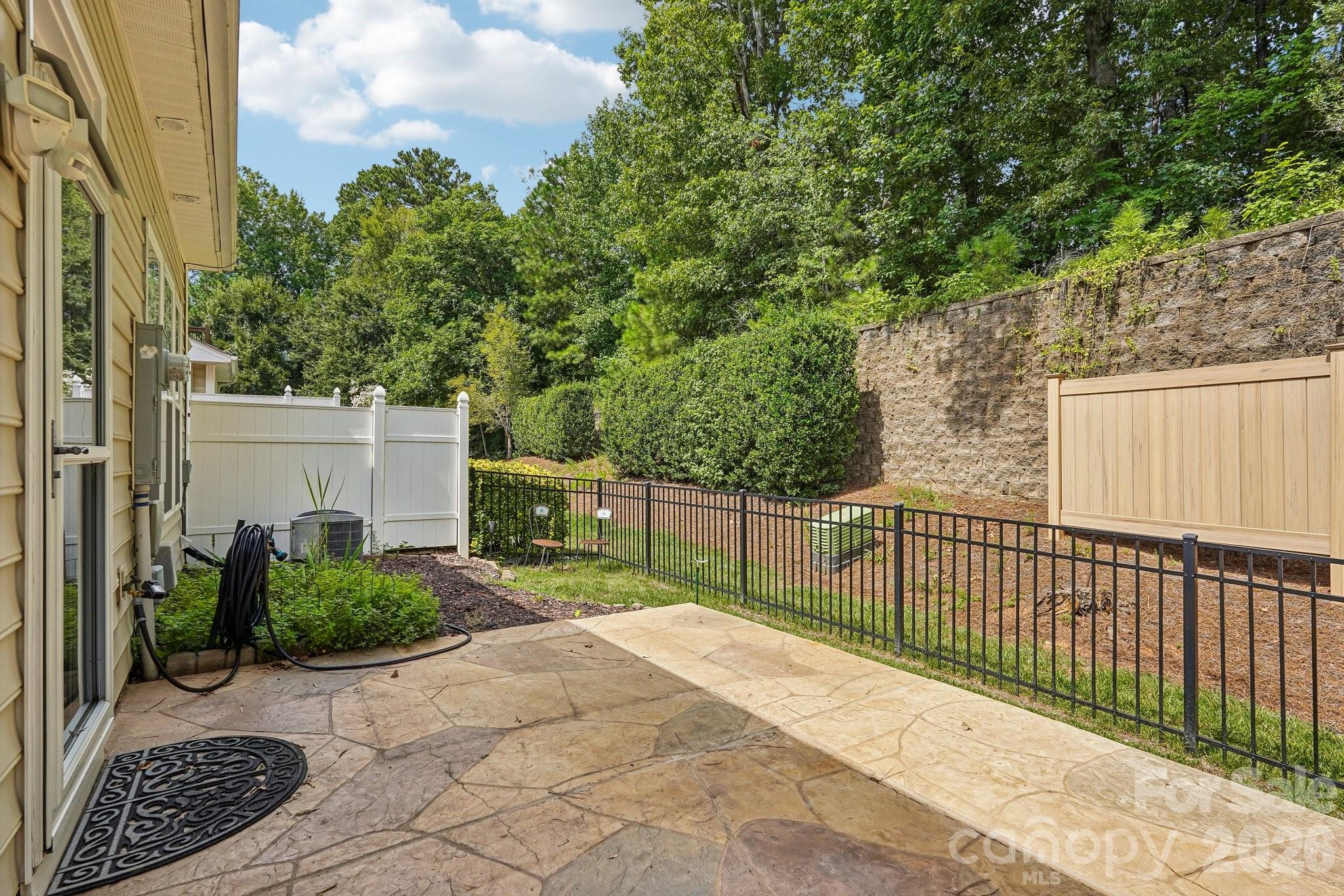 2556 Chasewater Drive — Indian Land