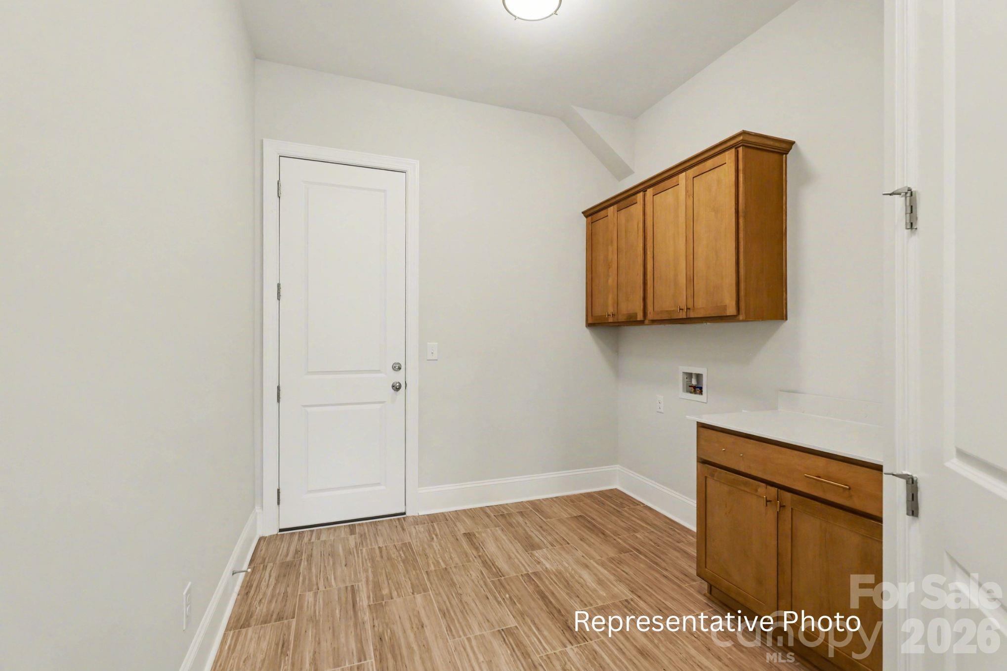 20397 Queens Street — Cornelius