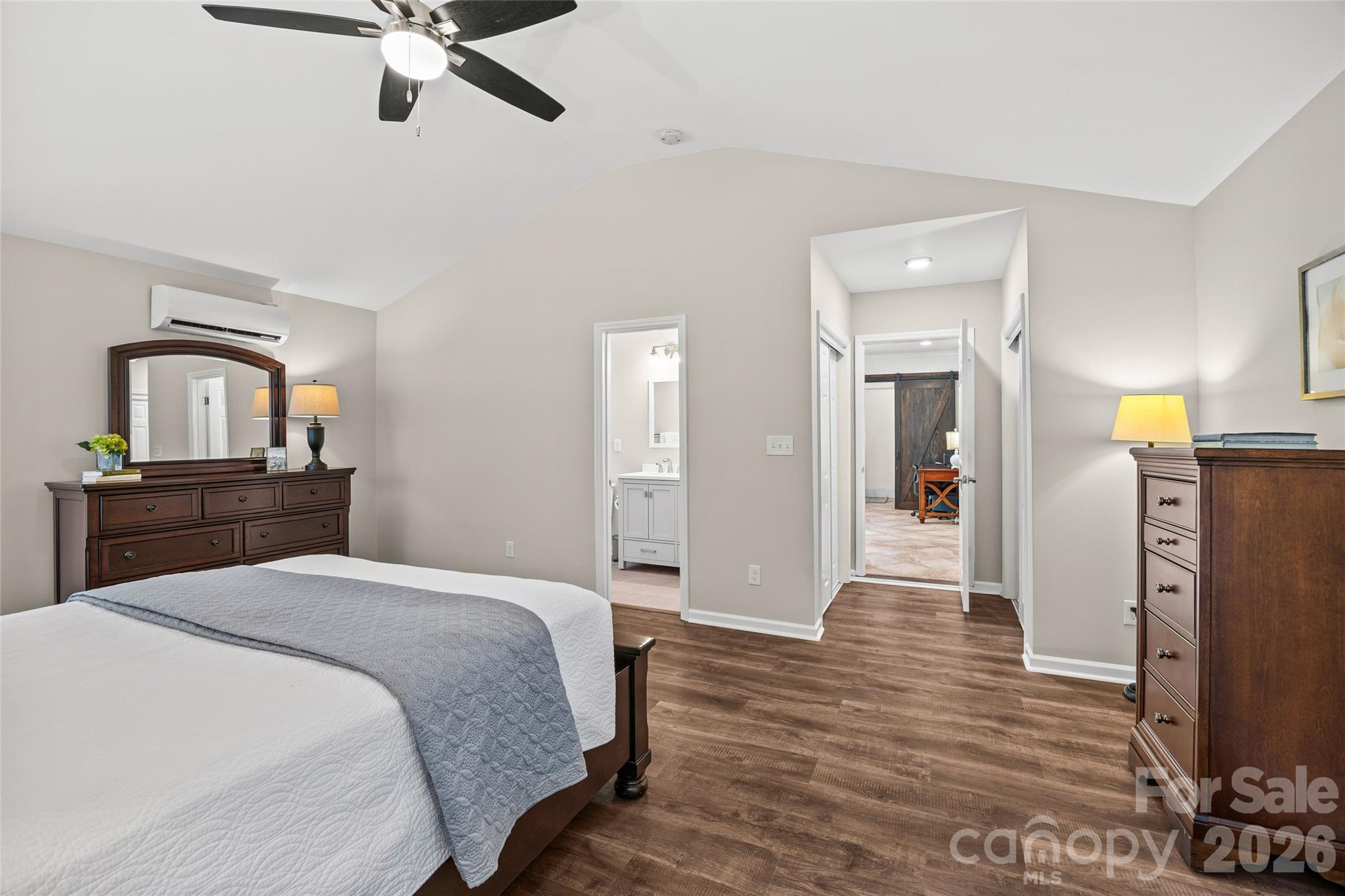 7400 Thorncliff Drive — Charlotte